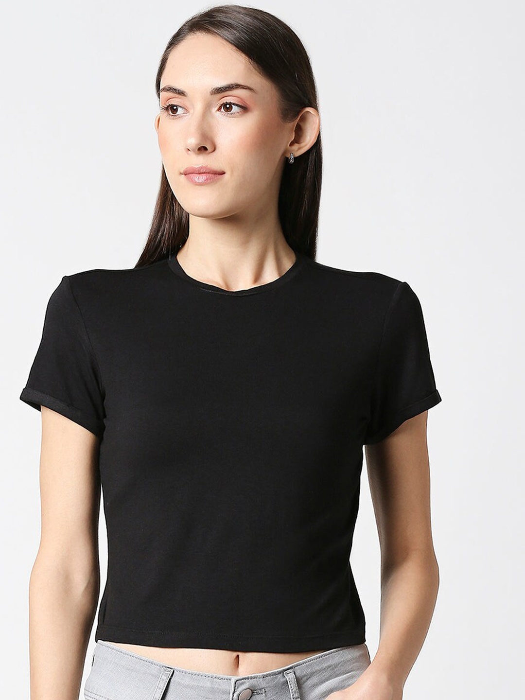 

Kraus Jeans Women Black Extended Sleeves Raw Edge Slim Fit T-shirt