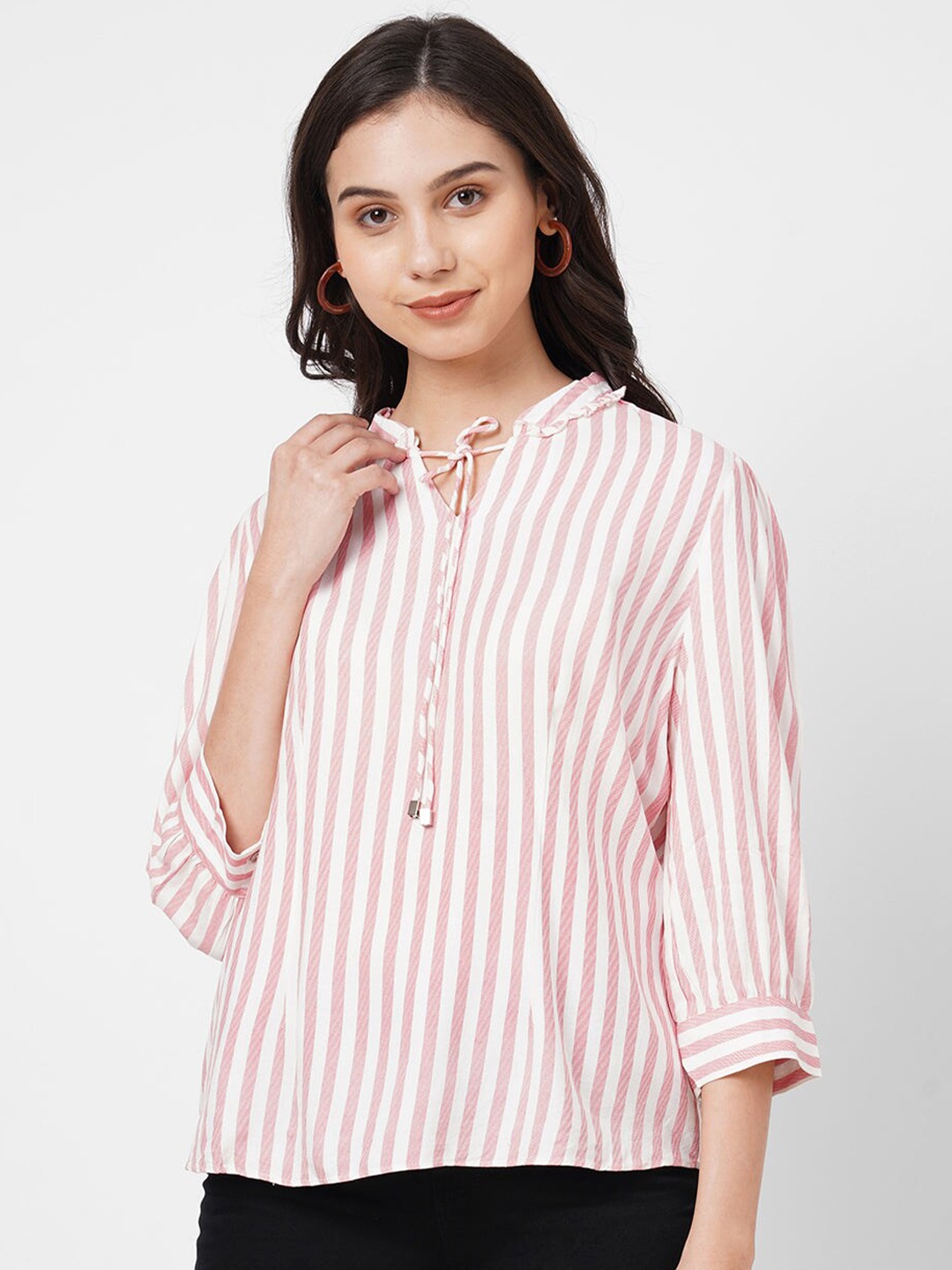 

Kraus Jeans Peach-Coloured Striped Mandarin Collar Shirt Style Top