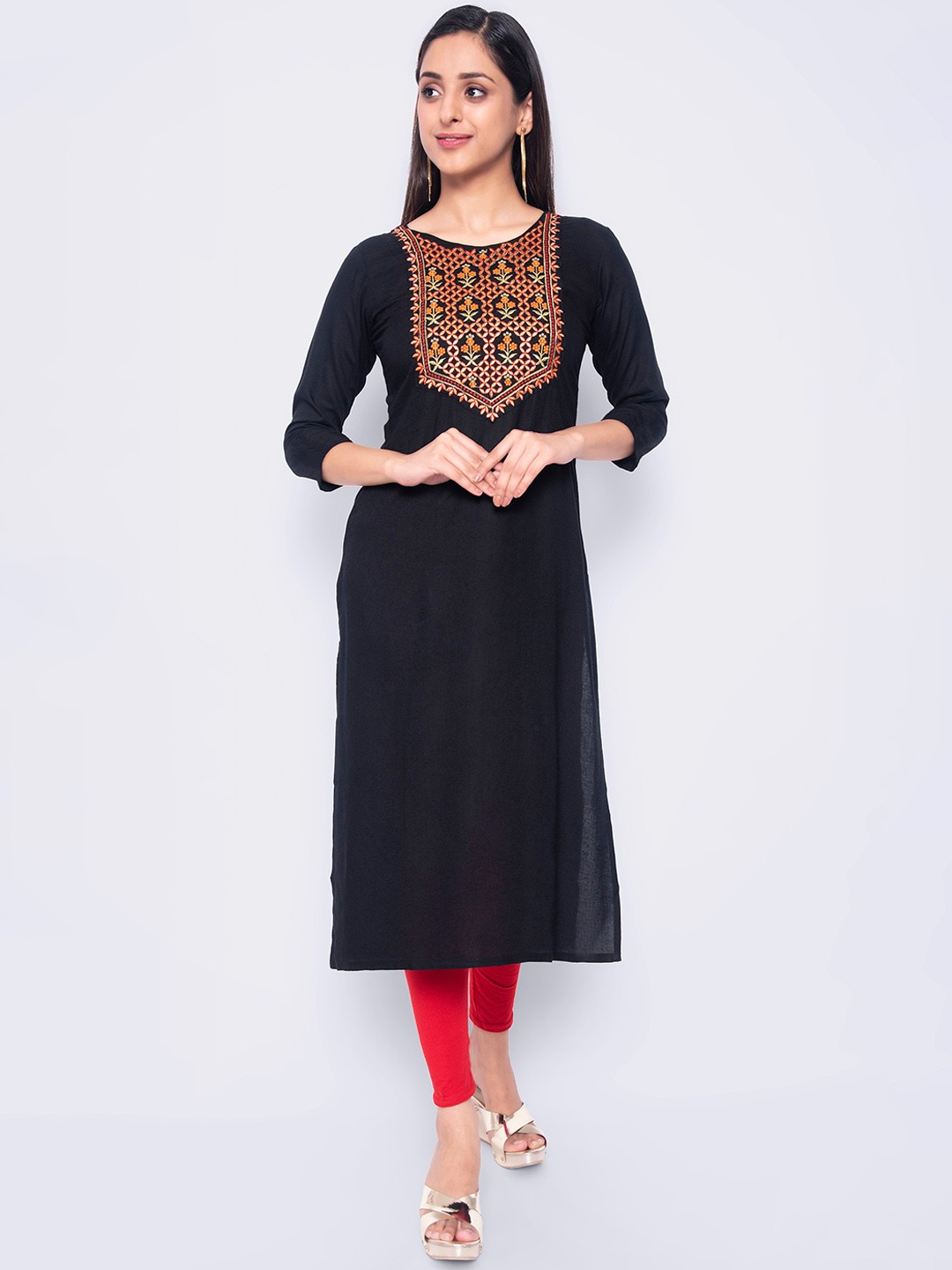 

GULMOHAR JAIPUR Women Black Thread Work Kurta