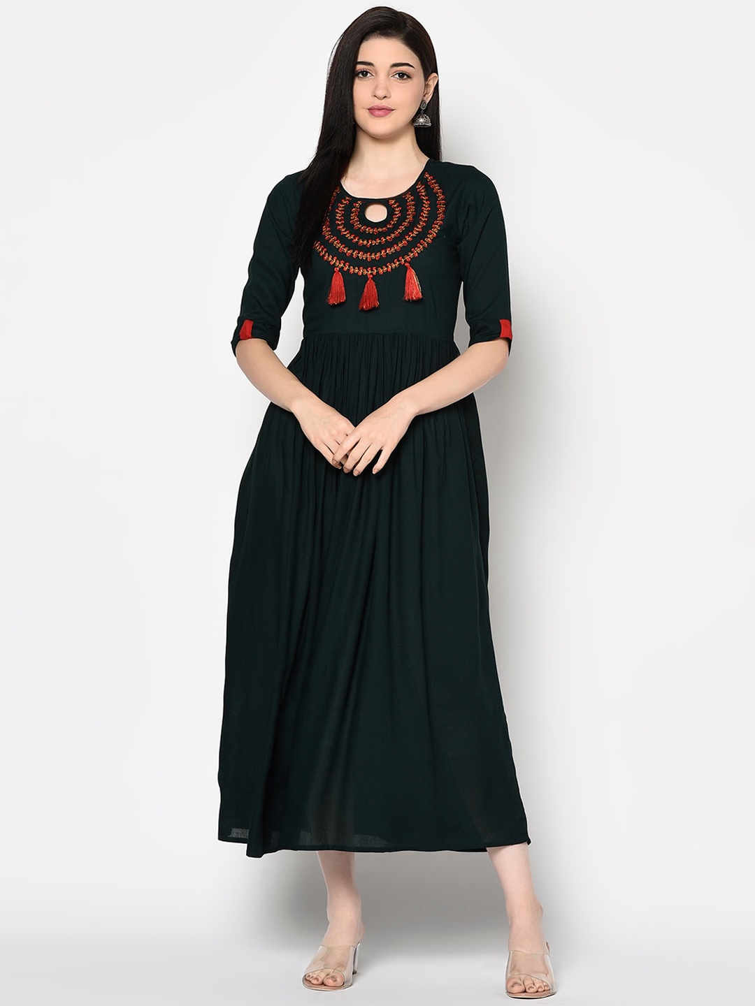 

GULMOHAR JAIPUR Women Green Thread Work Kurta