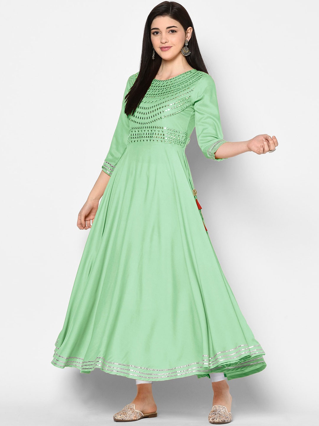 

GULMOHAR JAIPUR Women Olive Green Yoke Design Yoke Design Gotta Patti Anarkali Kurta