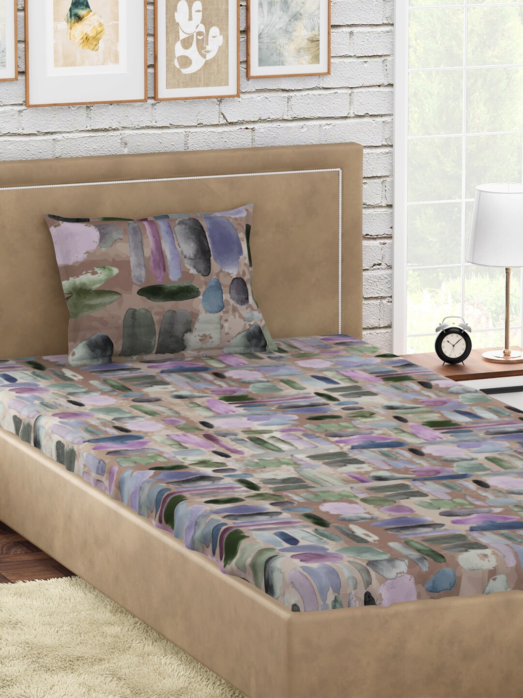 

PETAL HOME Beige & Green Geometric 300 TC Single Bedsheet with 1 Pillow Covers