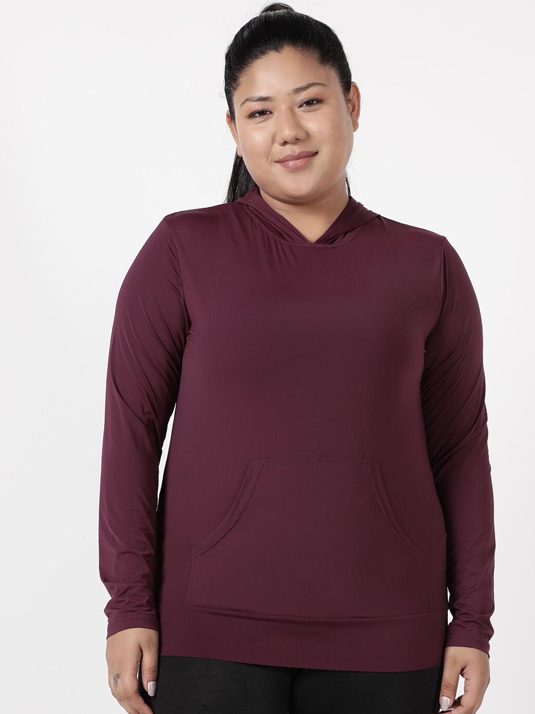 

STUDIOACTIV Women Maroon Hooded Sweatshirt