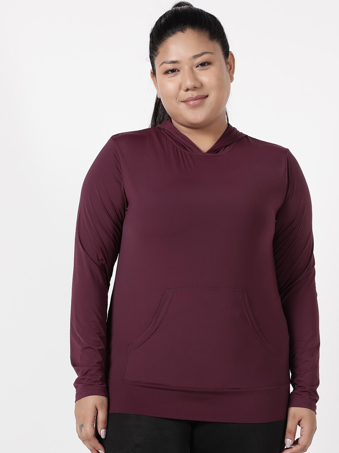 

STUDIOACTIV Women Maroon Hooded Sweatshirt