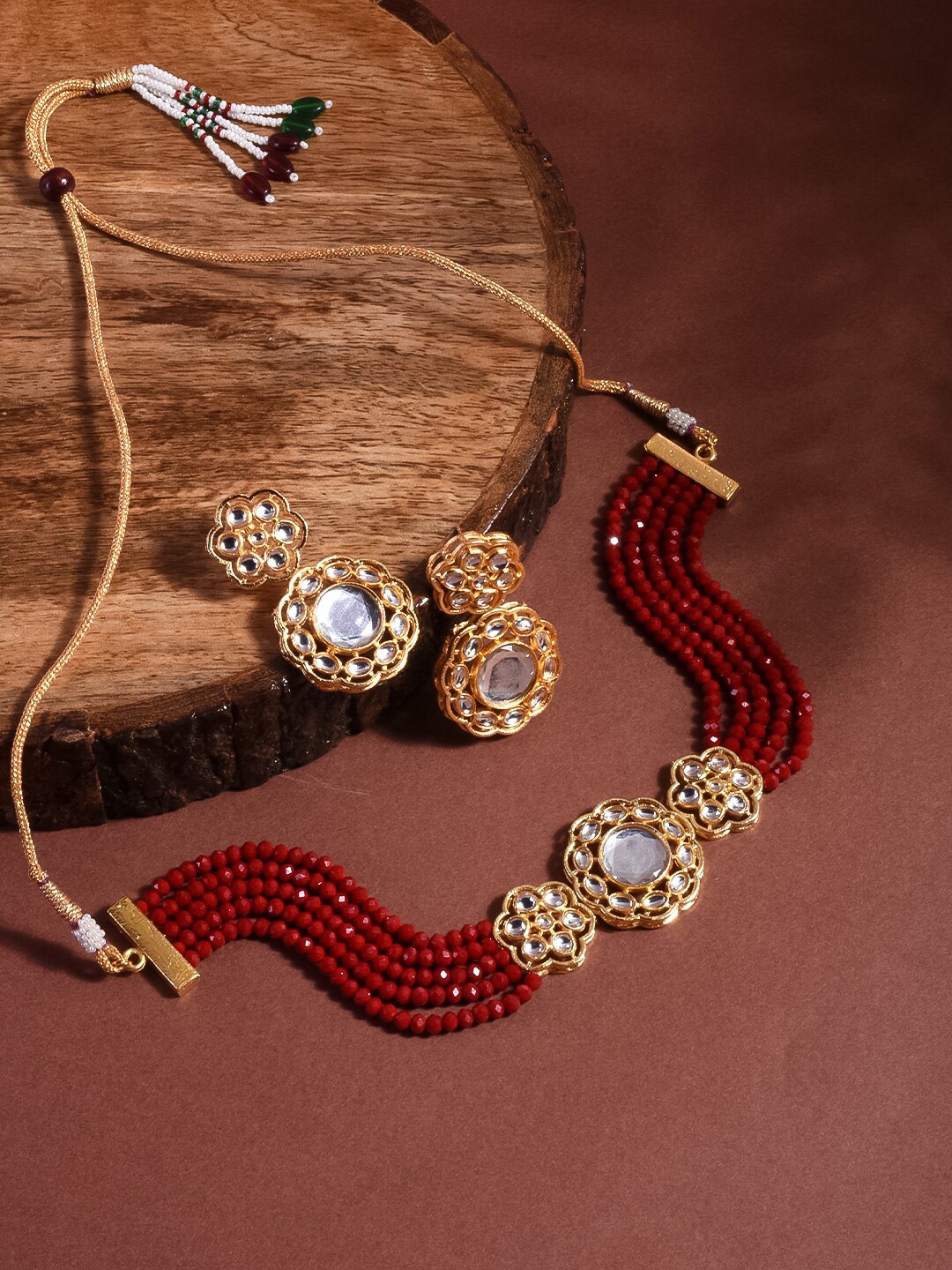 

STEORRA JEWELS Gold-Plated Red Kundan Choker Set