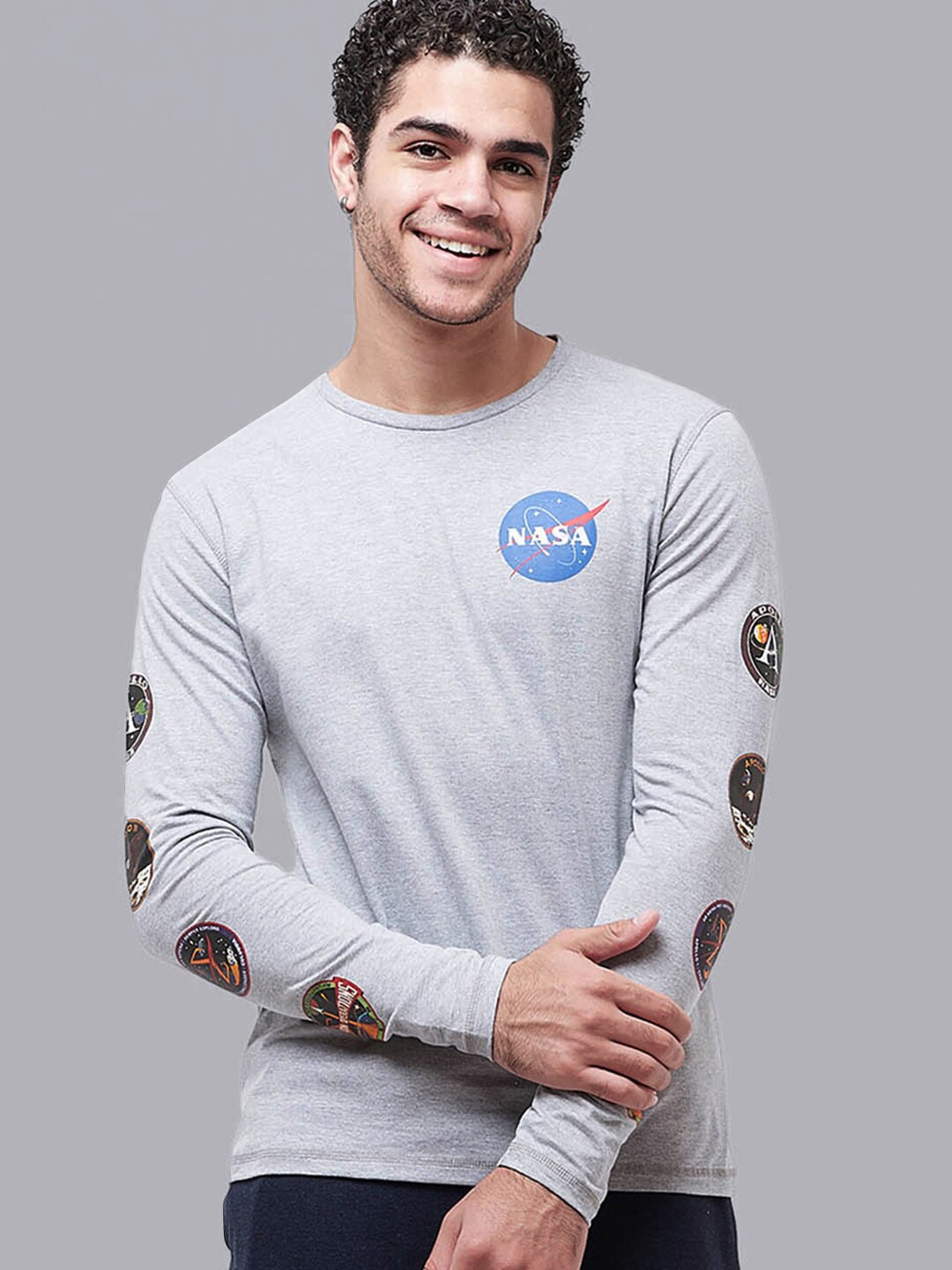 

Free Authority Men Grey Nasa Featured Longsleeves T-shirt