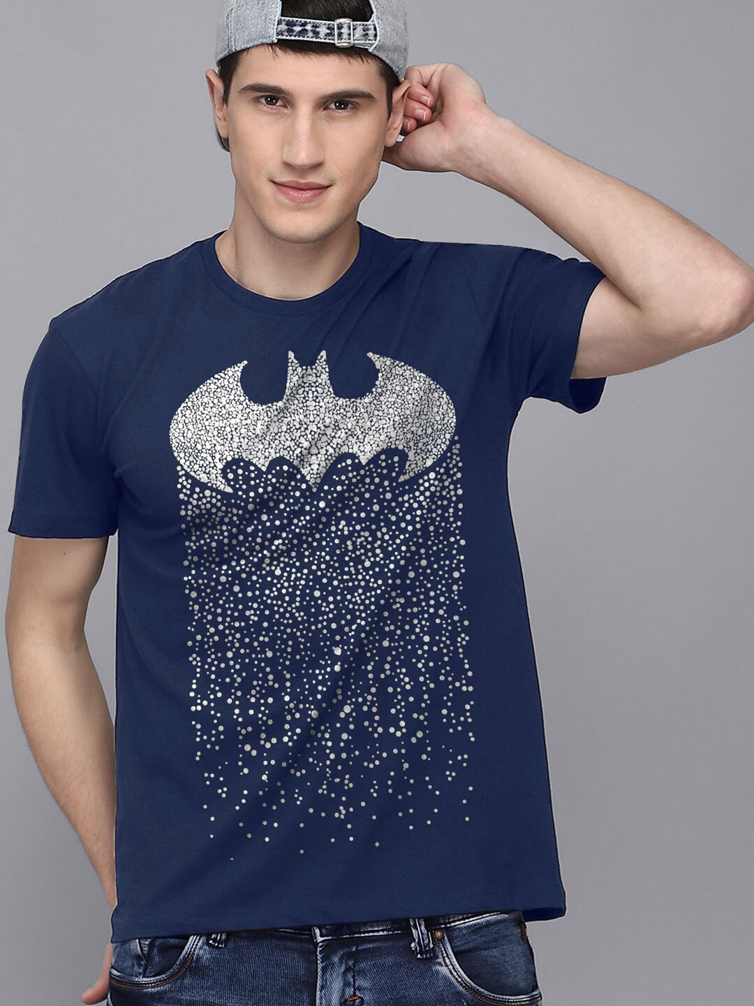 

Free Authority Men Navy Blue Batman Printed T-shirt
