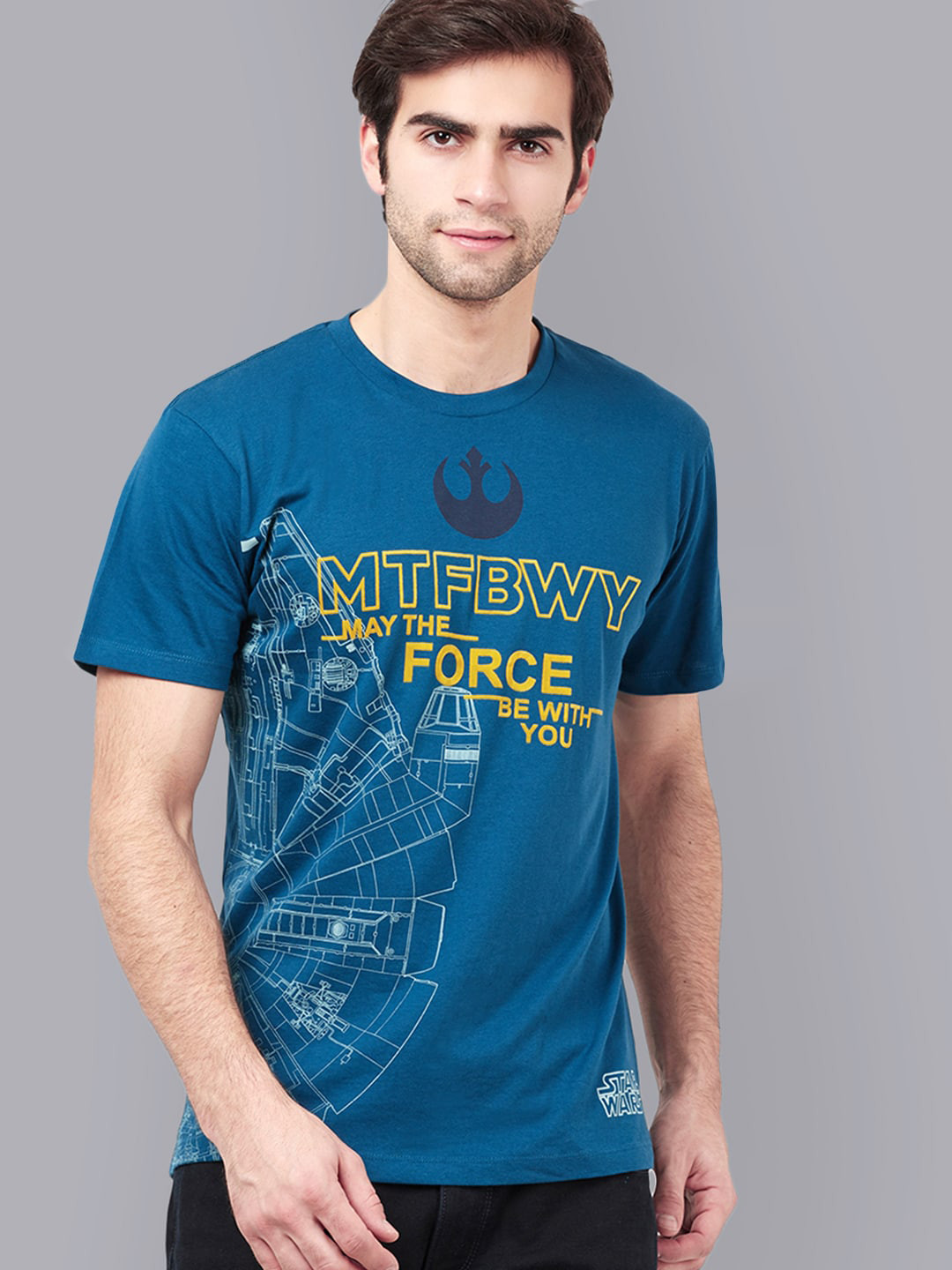 

Free Authority Men Blue Star Wars Printed Raw Edge T-shirt