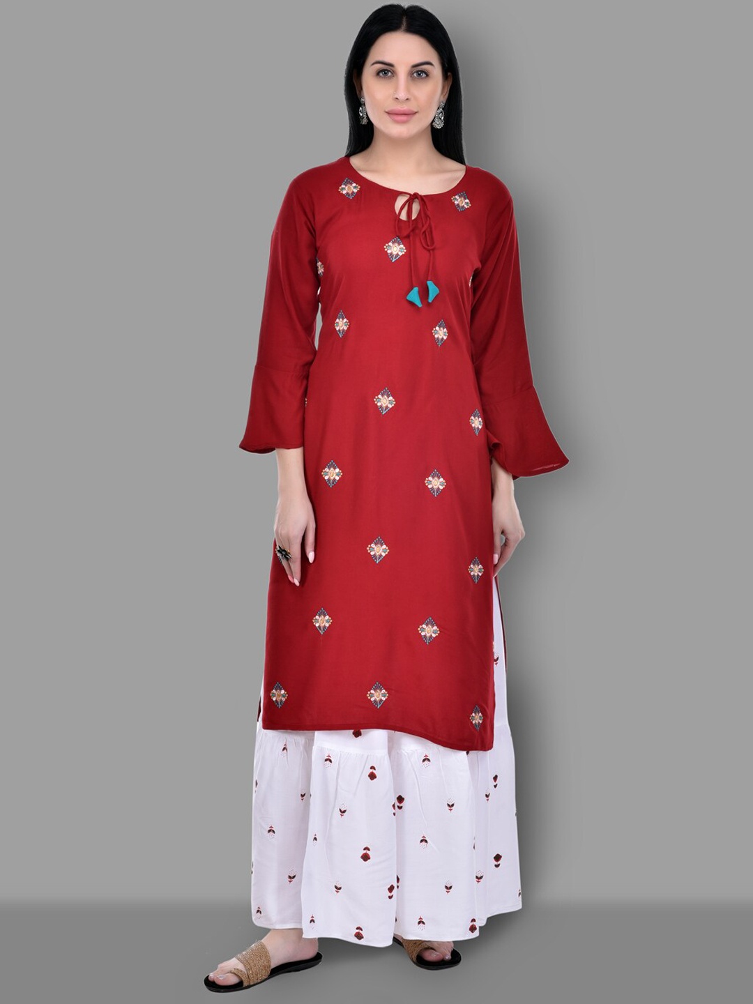 

Ziva Fashion Women Red Geometric Embroidered Keyhole Neck Thread Work Kurta