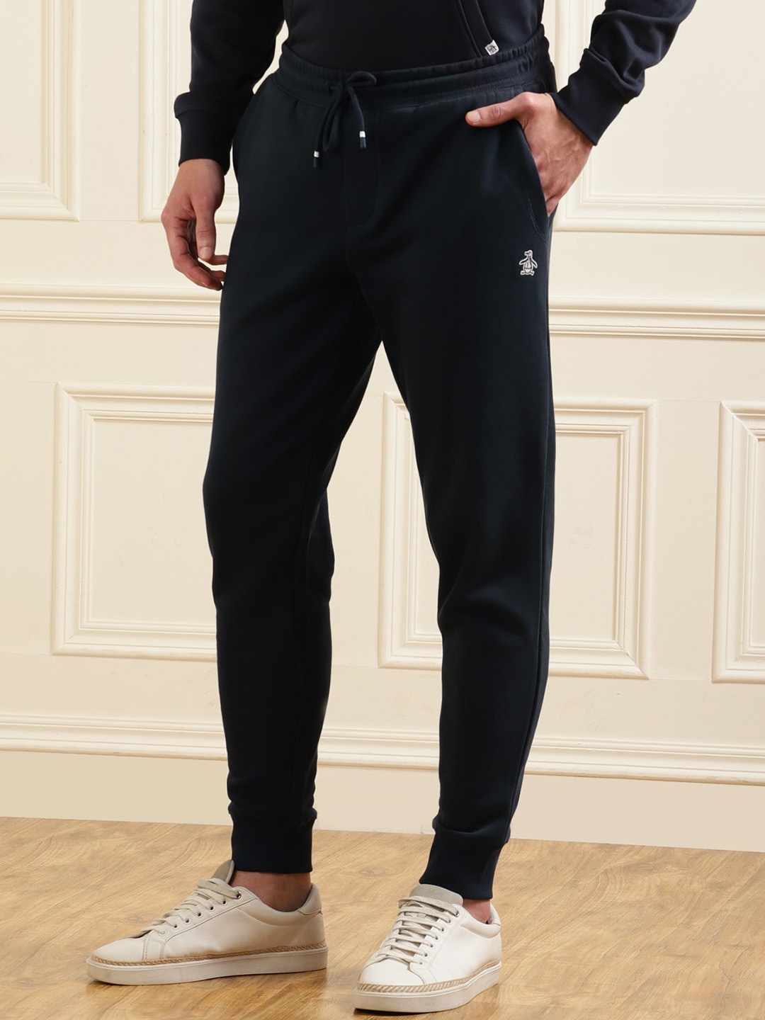

Original Penguin Men Navy Blue Solid Joggers
