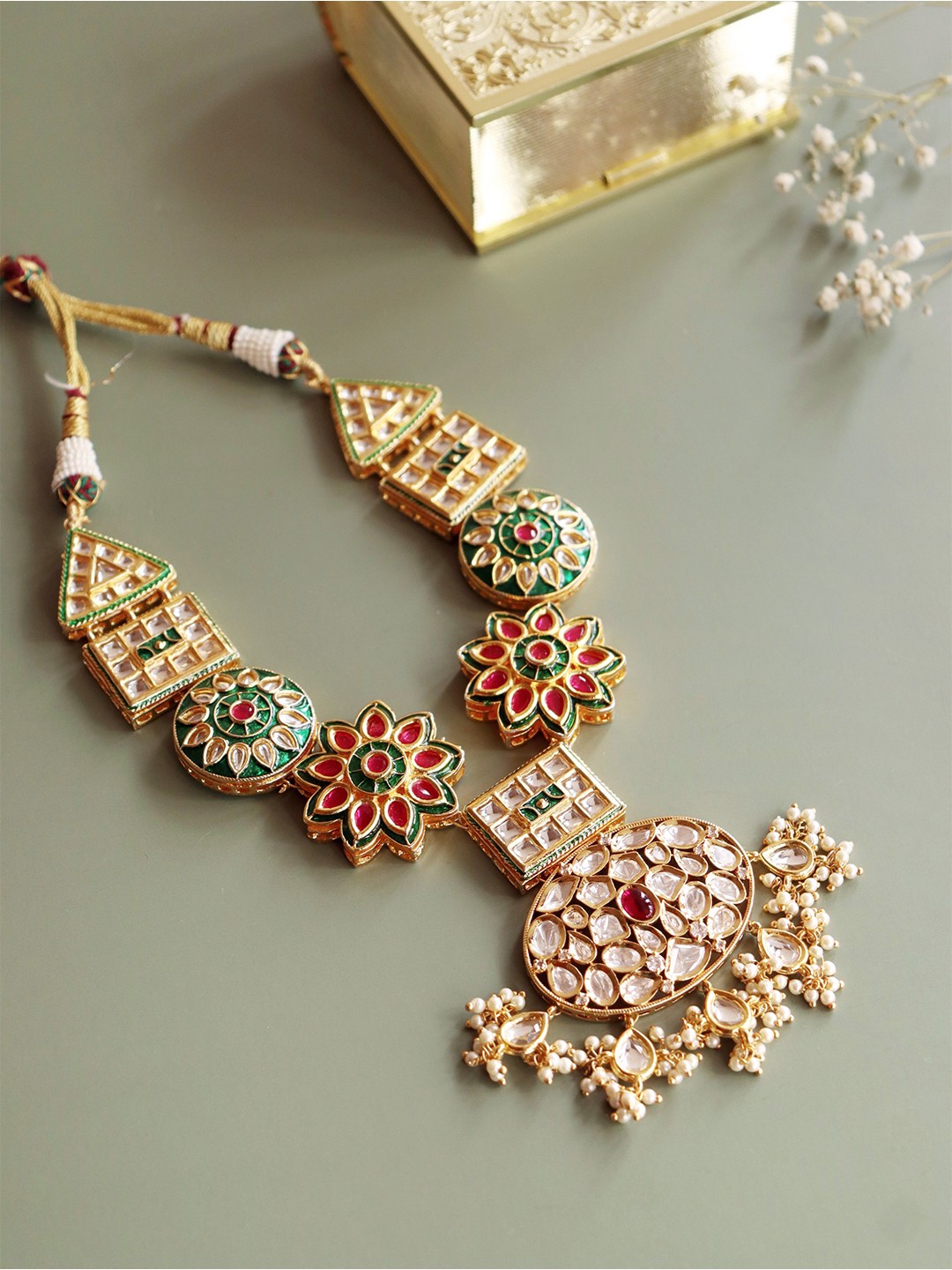 

CURIO COTTAGE Gold-Toned & Red Gold-Plated Handcrafted Necklace