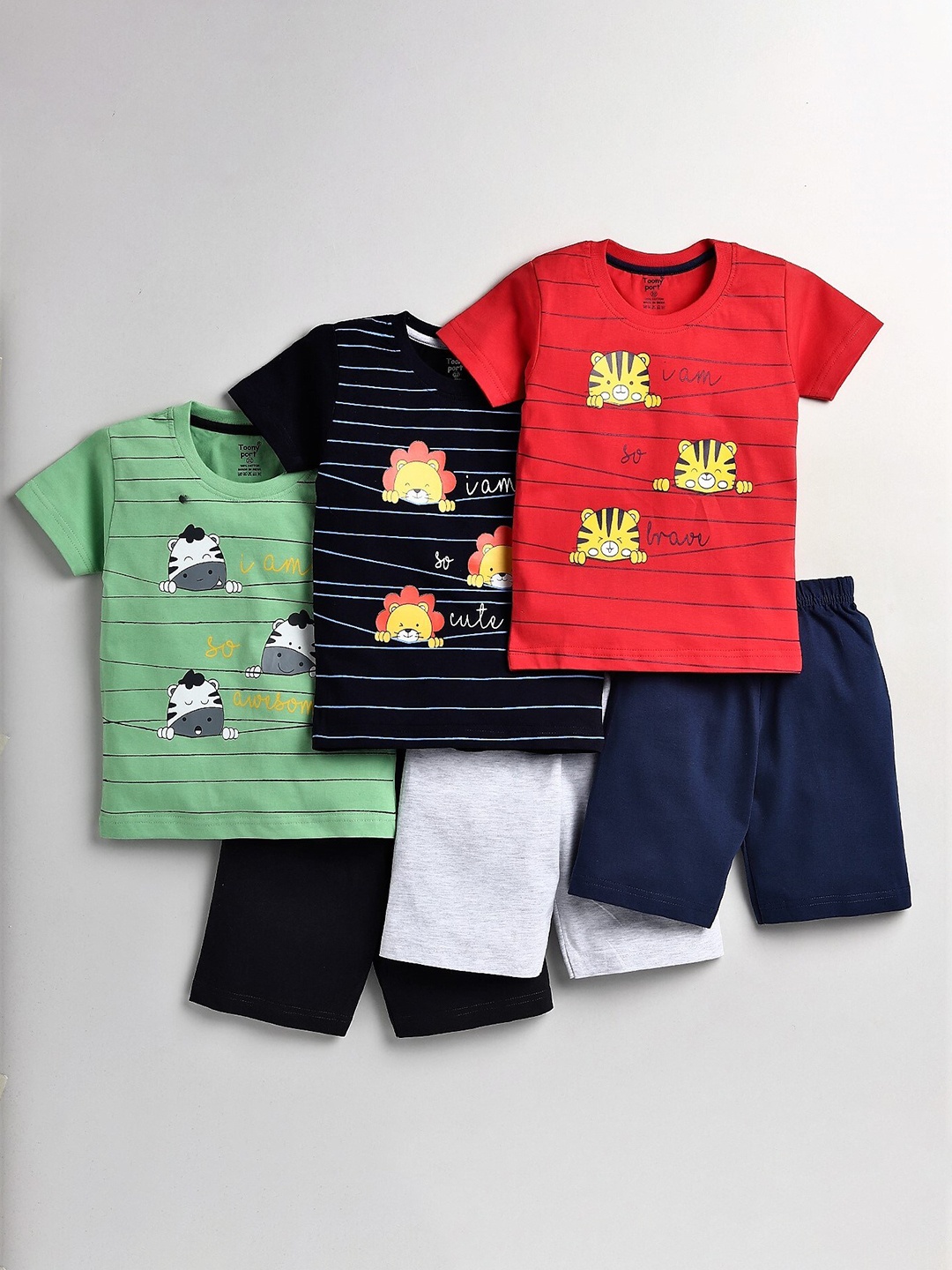 

Toonyport Boys Multicoloured Printed T-shirt with Shorts, Multi