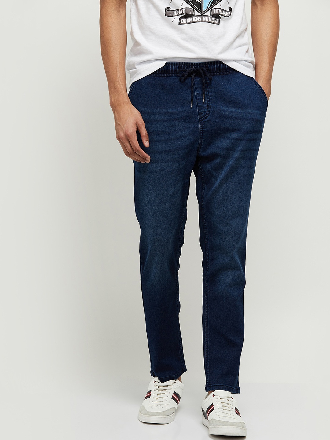 

max Men Blue Jeans