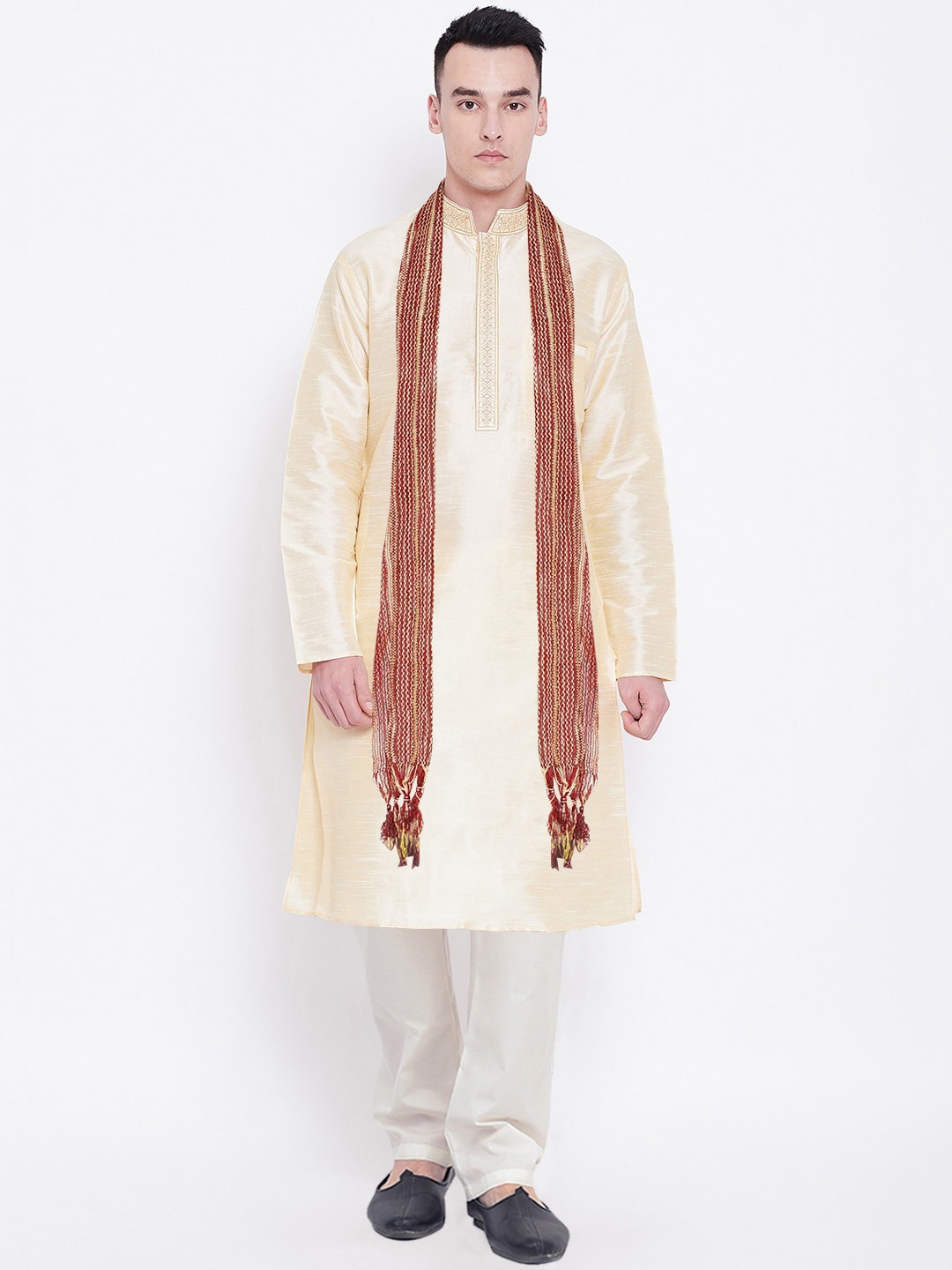 

SG LEMAN Men Beige Embroidered Raw Silk Kurta with Churidar & With Dupatta