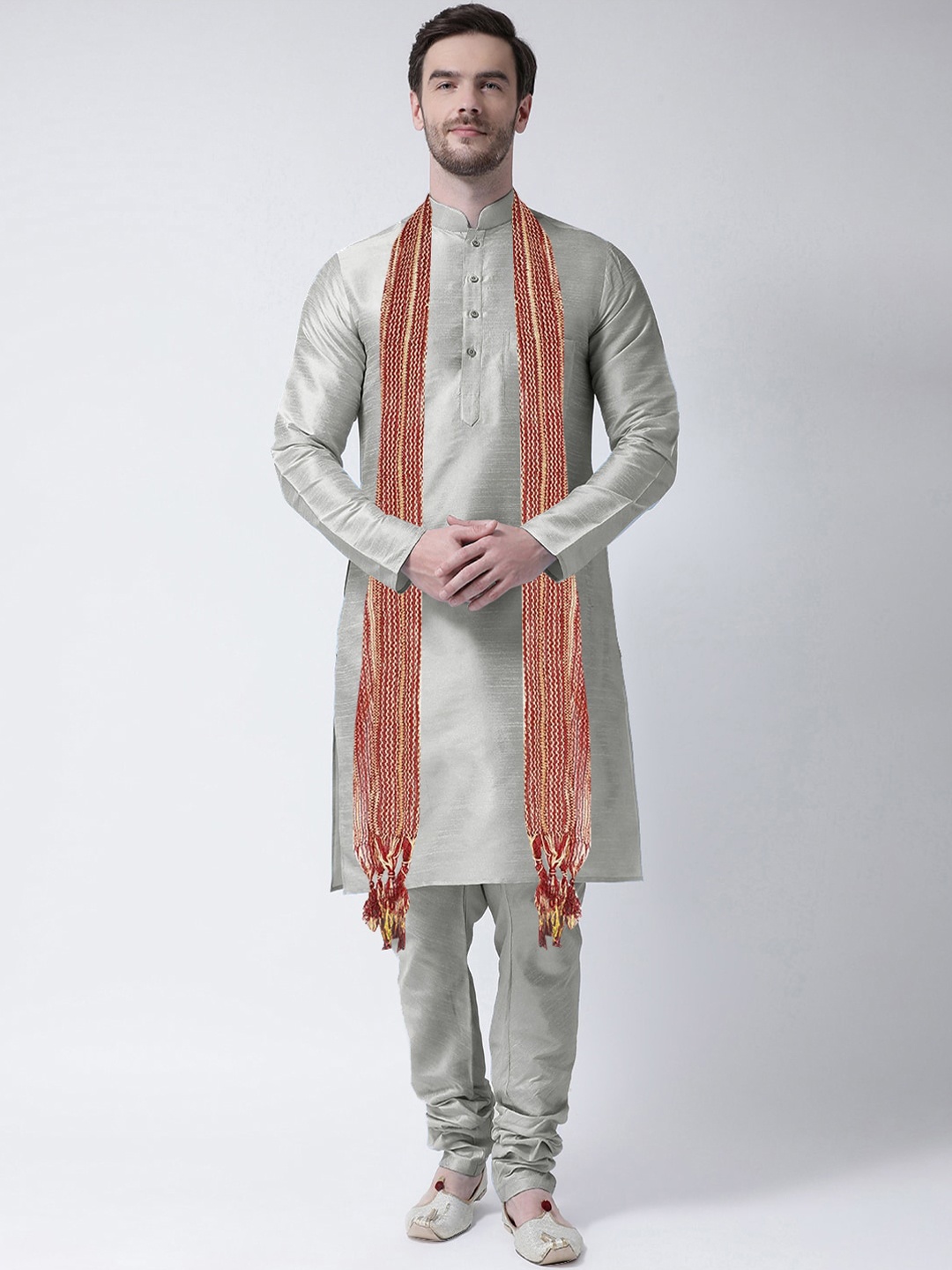 

SG LEMAN Men Silver-Toned Layered Raw Silk Kurta with Churidar & With Dupatta