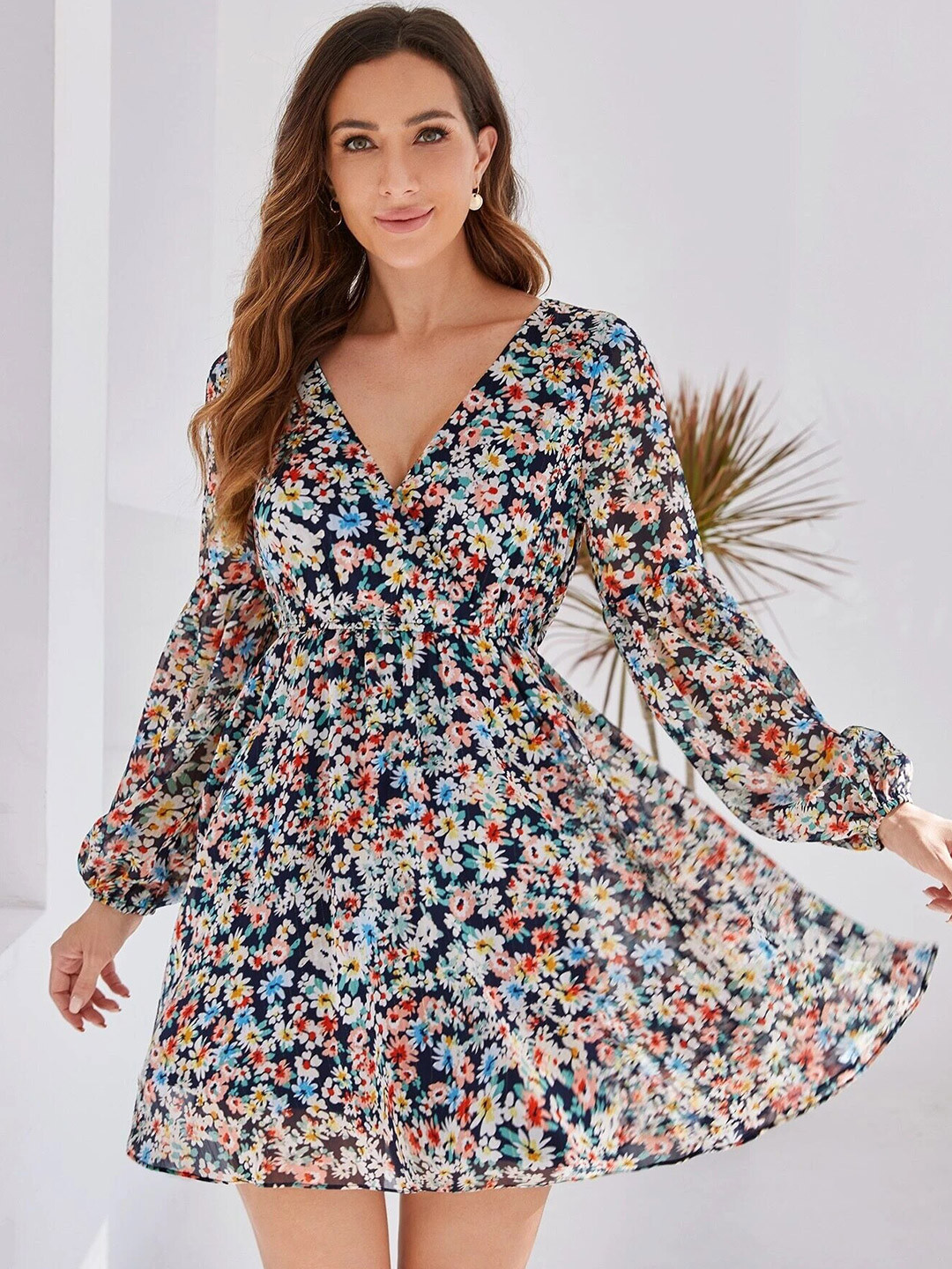 

GRECIILOOKS Blue Floral Dress
