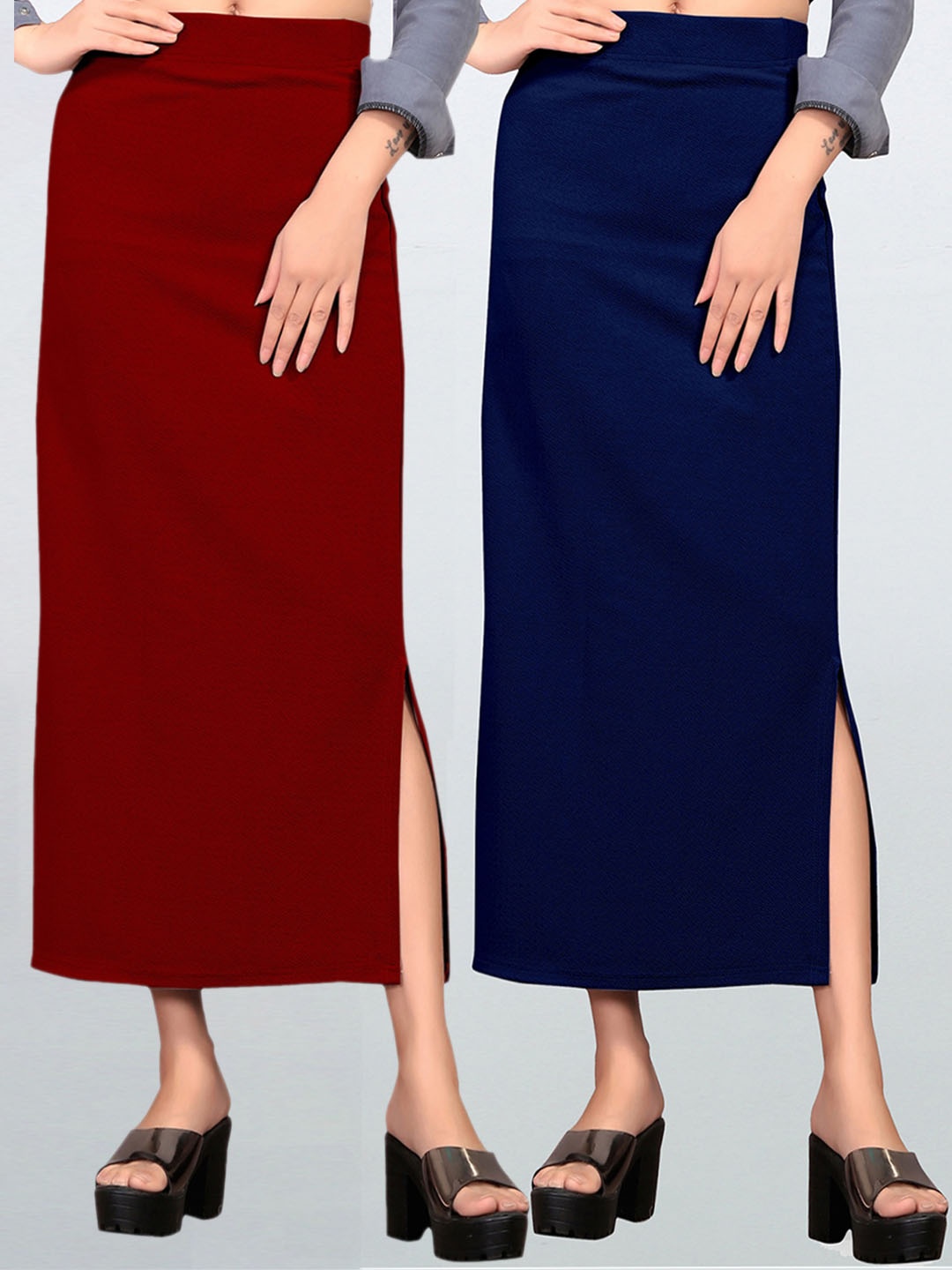 

Wuxi Maroon & Navy Blue Pack of 2 Saree Shapewear