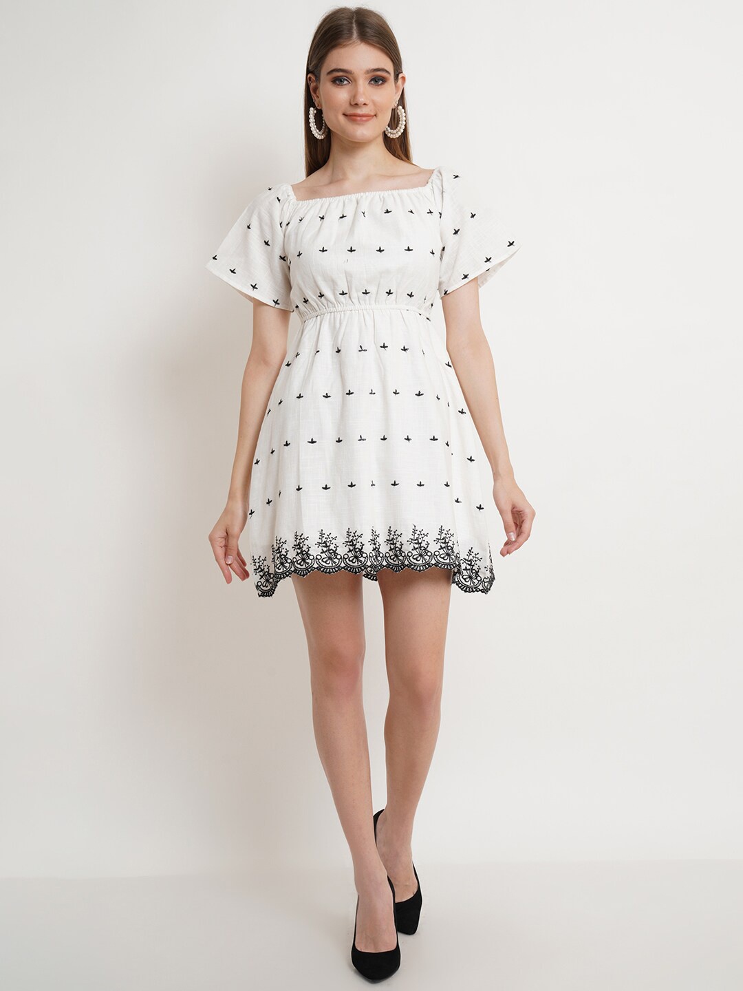 

DODO & MOA White Off-Shoulder Dress