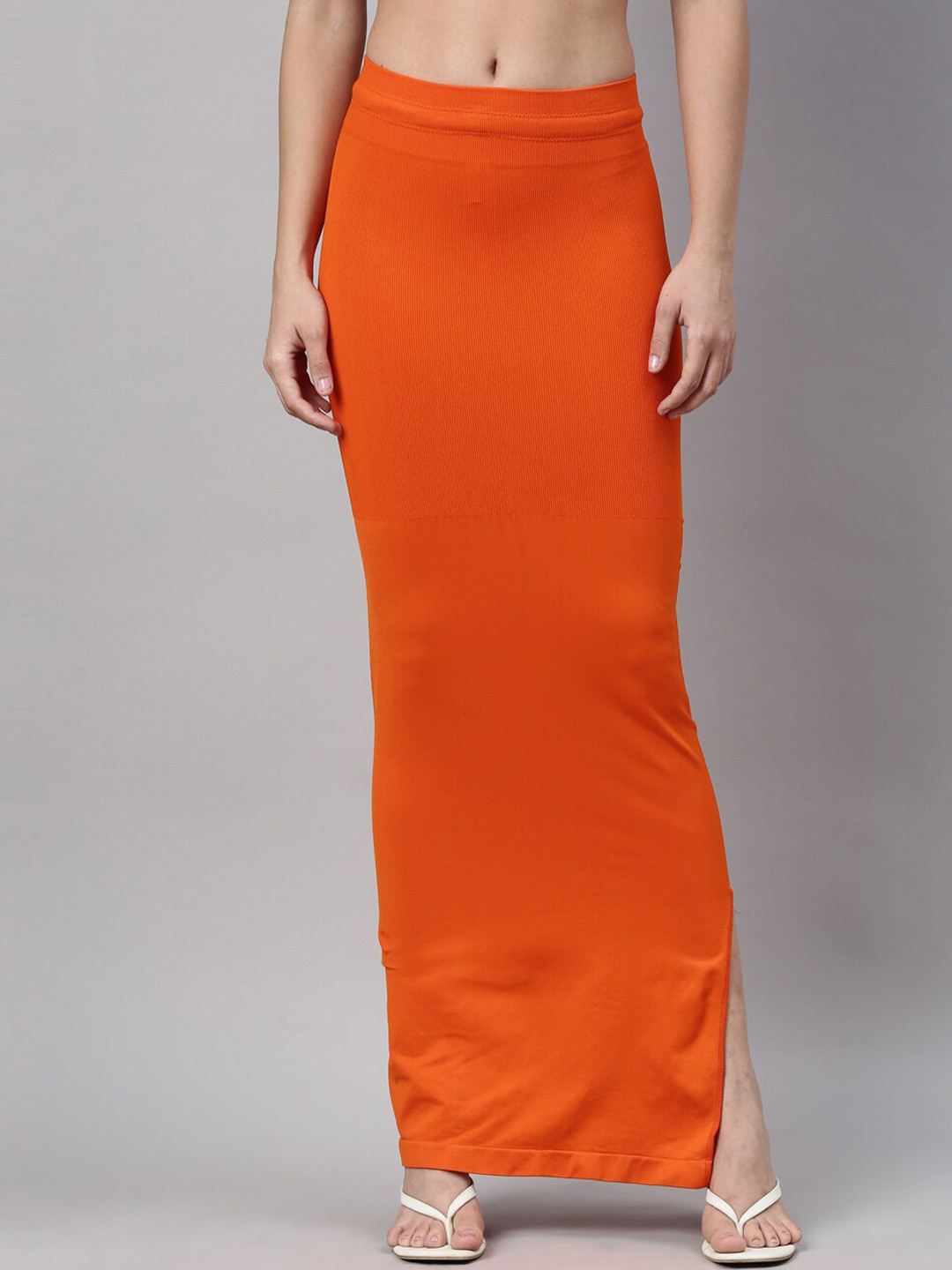 

GOLDSTROMS Women Orange Solid Saree Shapewear