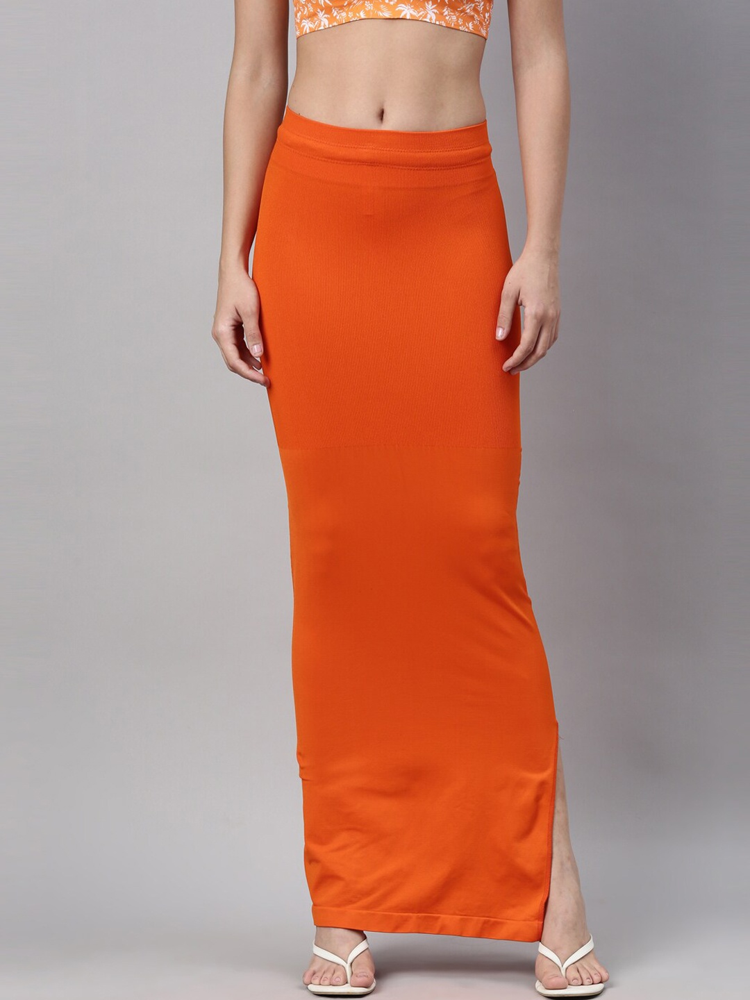 

GOLDSTROMS Women Orange Solid Saree Shapewear