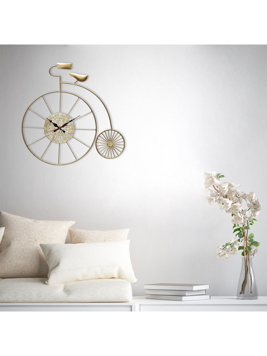 

Athome by Nilkamal Brown & Gold-Toned Abstract Shaped Contemporary Wall Clock