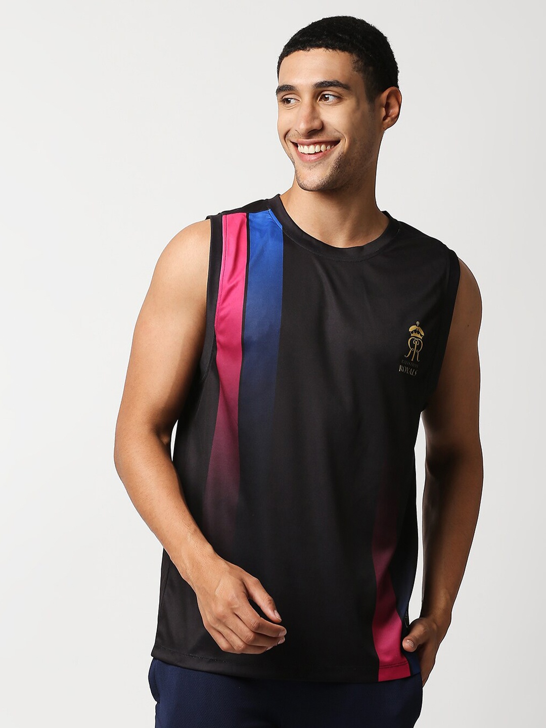 

GullyActive Men Black Colourblocked X-Dry Soft Applique T-shirt
