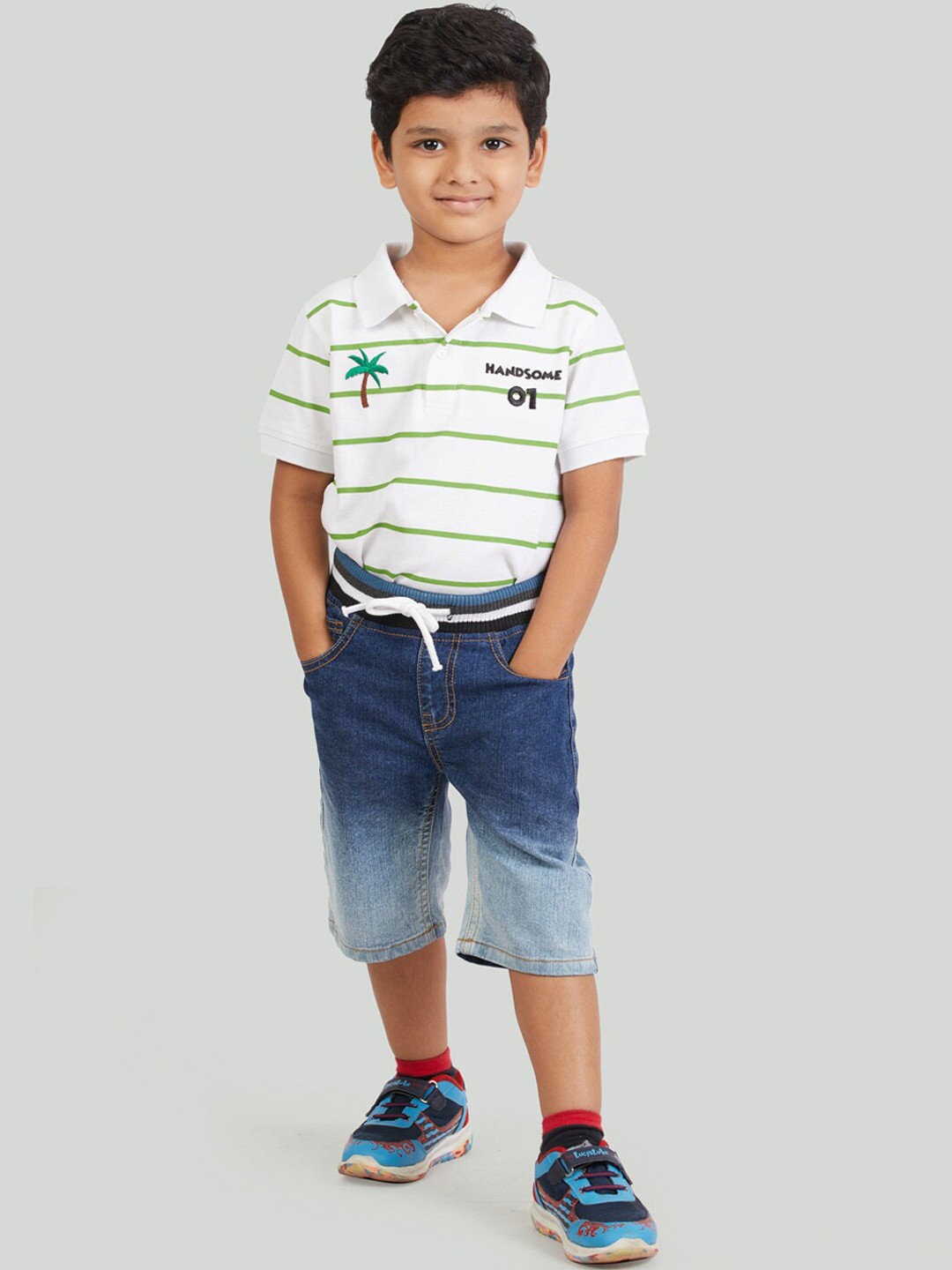 

Zalio Boys White & Blue Striped T-shirt with Shorts