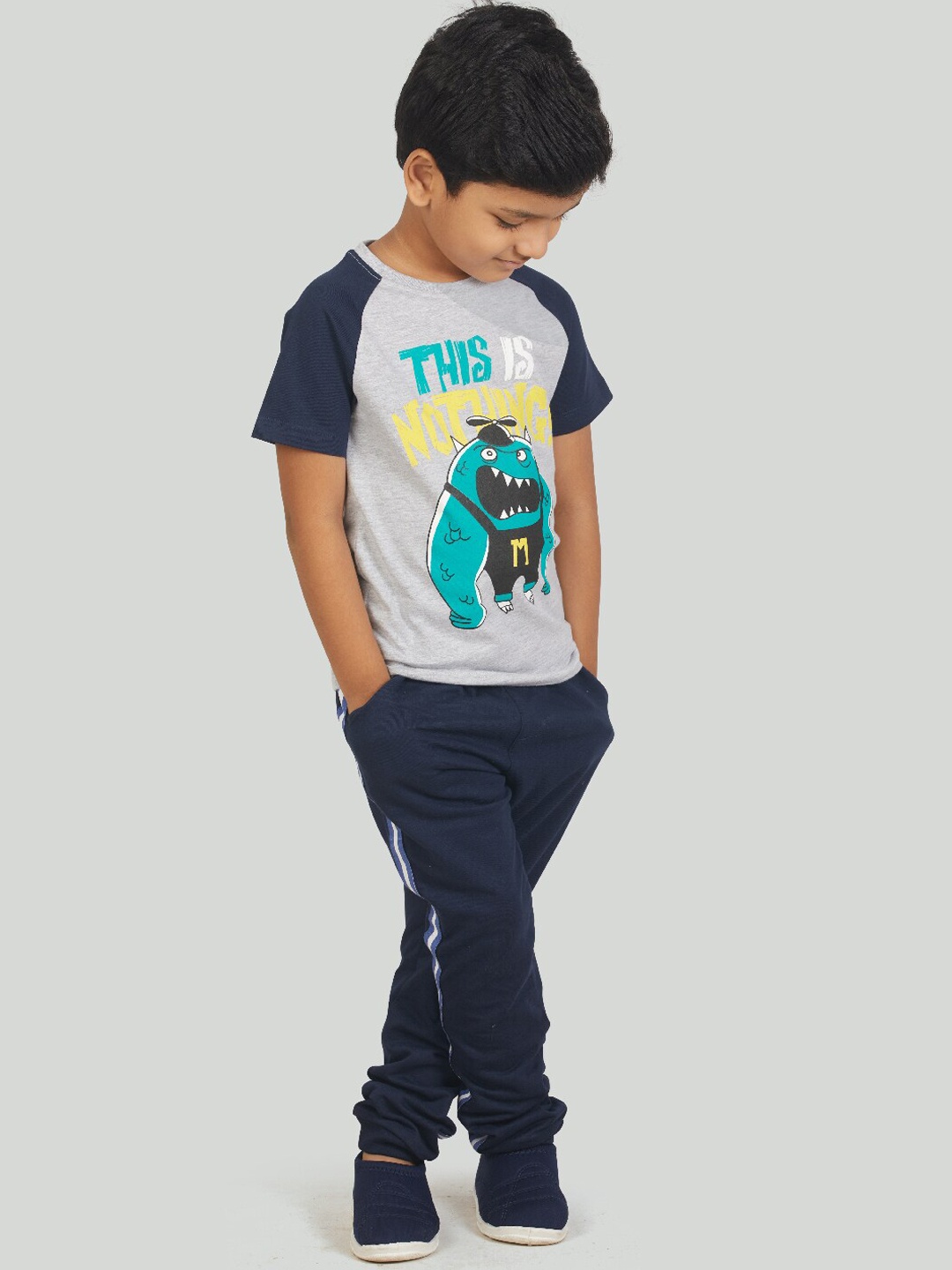 

Zalio Boys Grey & Blue Printed T-shirt with Pyjamas