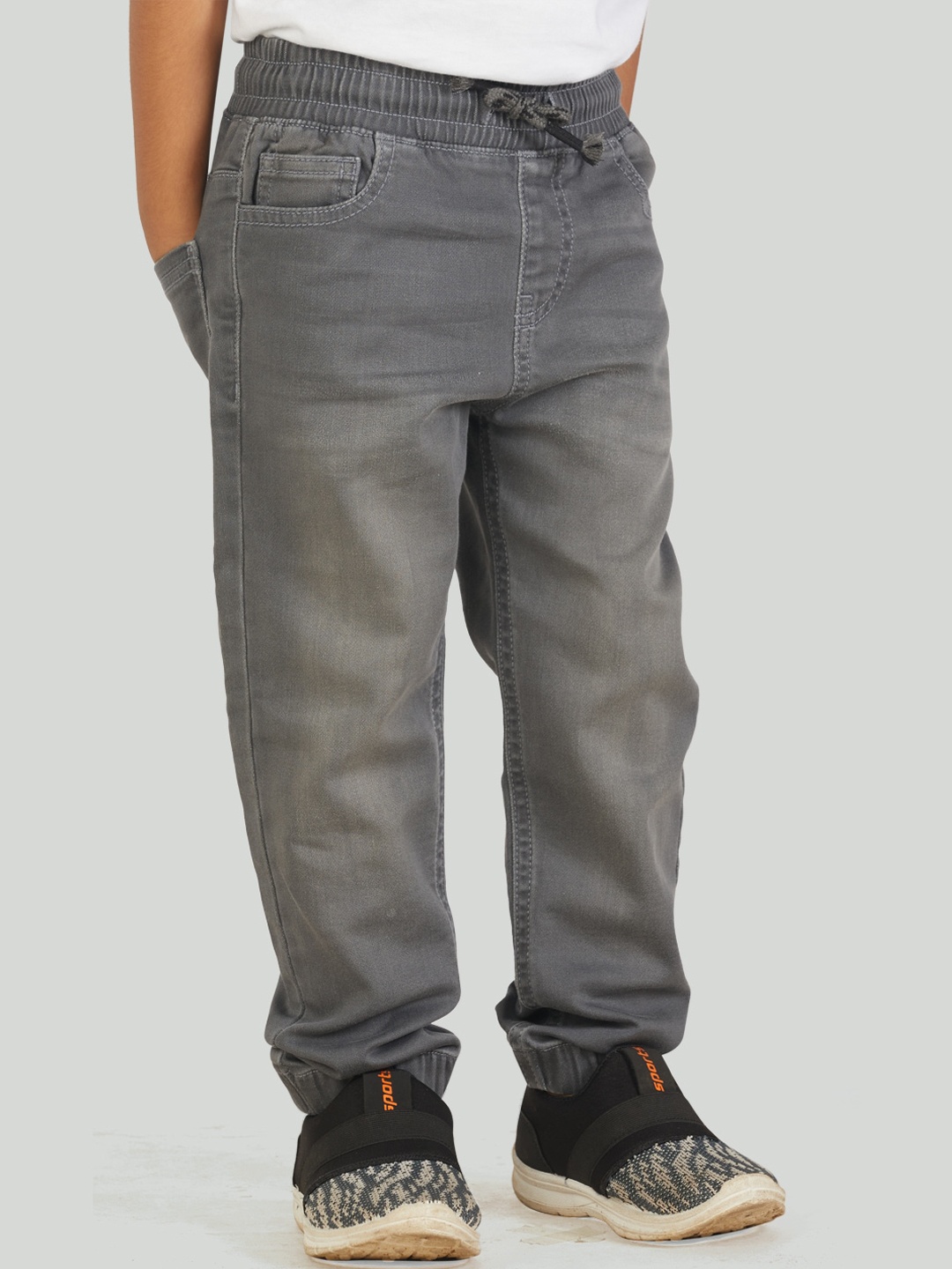 

Zalio Boys Grey Jogger Low Distress Light Fade Jeans