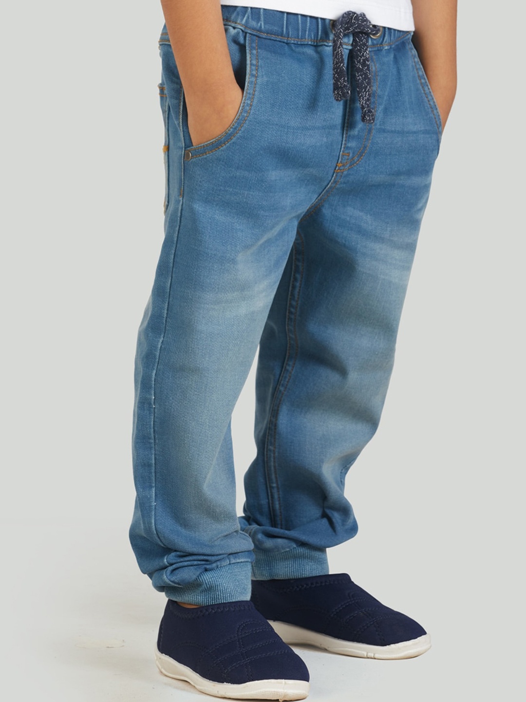 

Zalio Boys Blue Jogger Light Fade Jeans