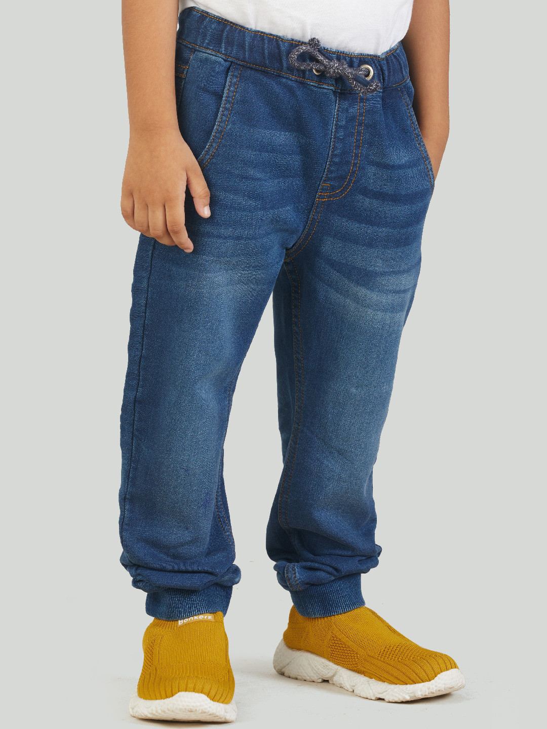 

Zalio Boys Blue Jogger Light Fade Jeans