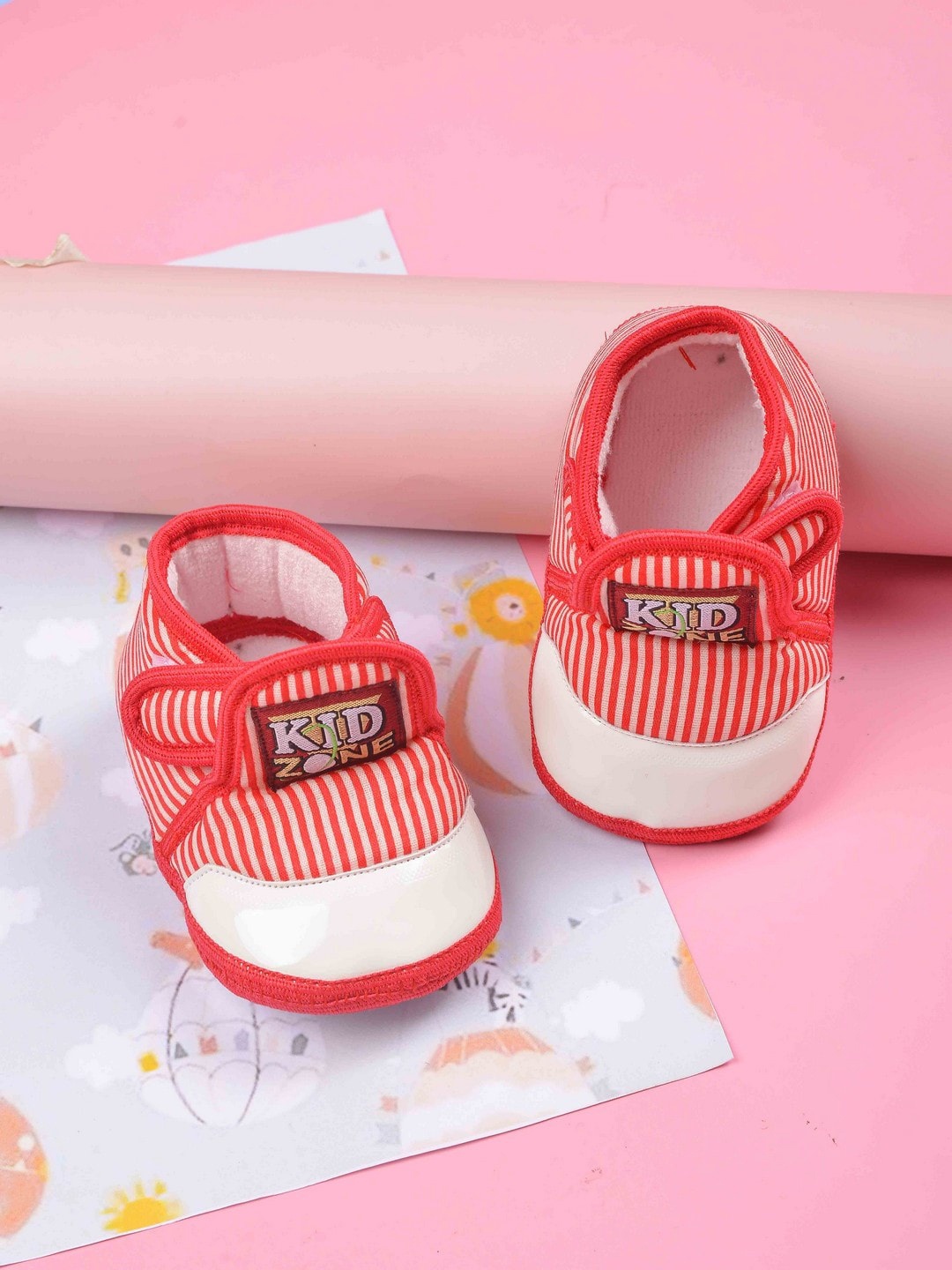 

POPLINS Infant Kids Red & White Checked Booties