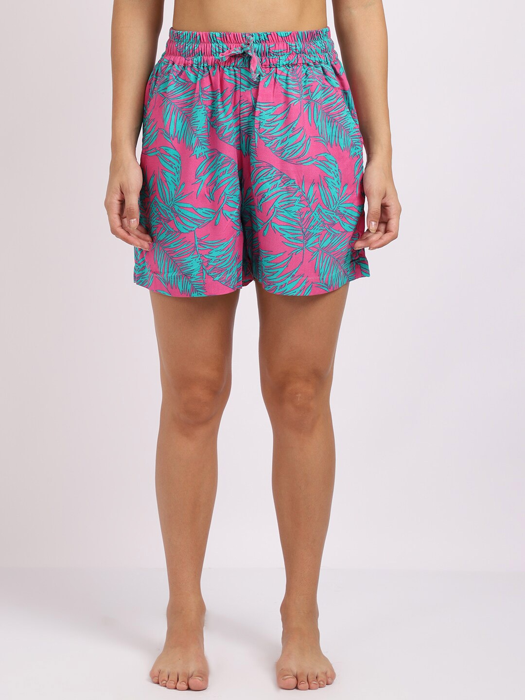 

TAG 7 Women Pink & Blue Printed Lounge Shorts