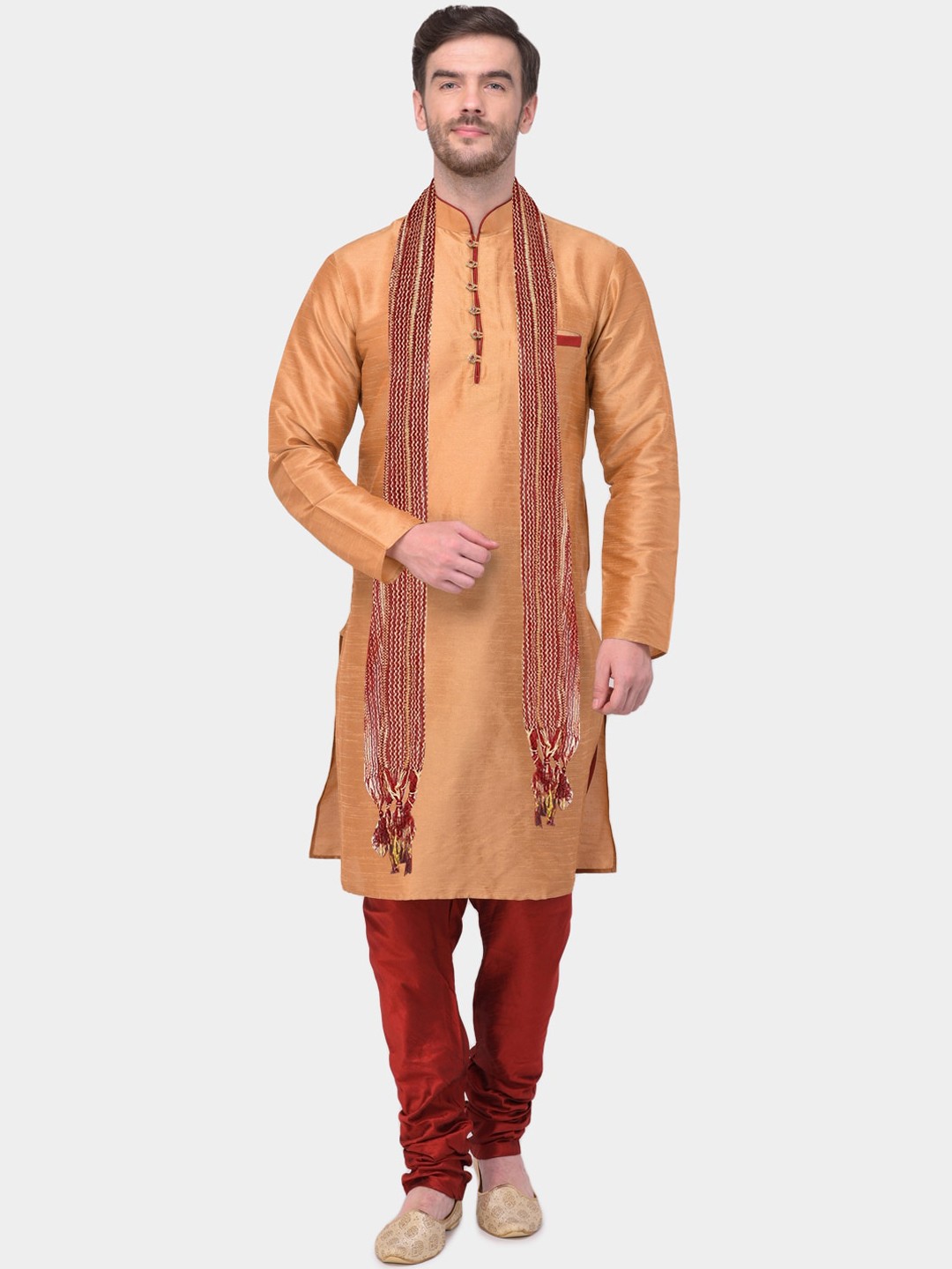 

SG LEMAN Men Gold-Toned Empire Raw Silk Kurta with Pyjamas & With Dupatta