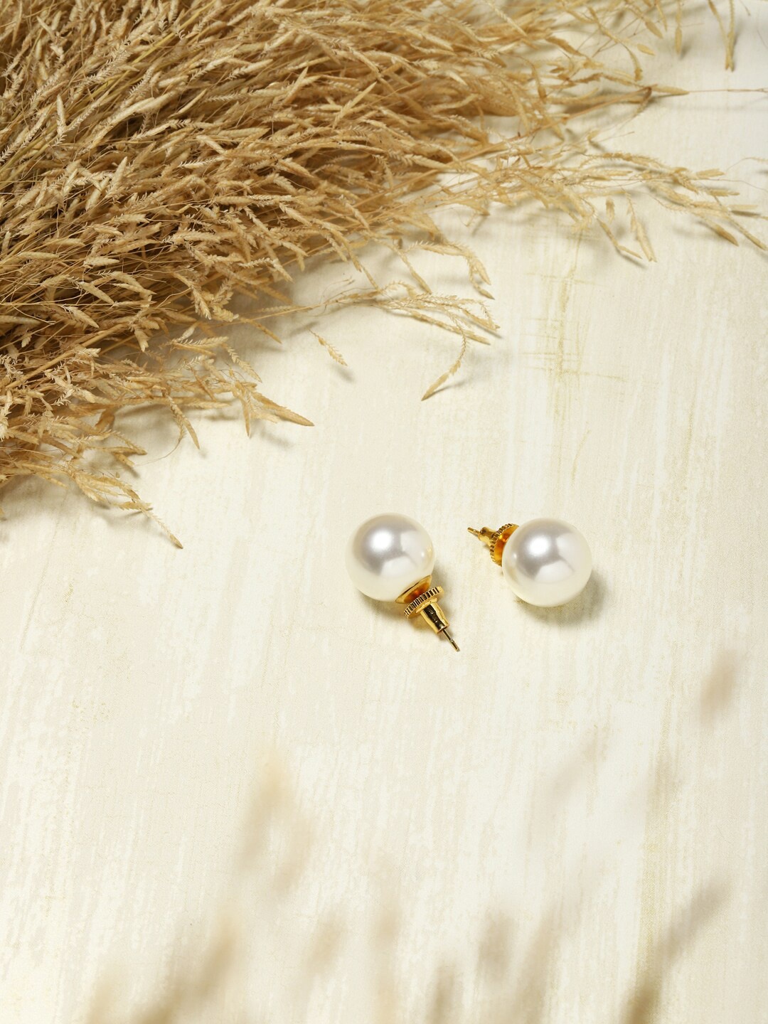 

RITU SINGH White Contemporary Drop Earrings
