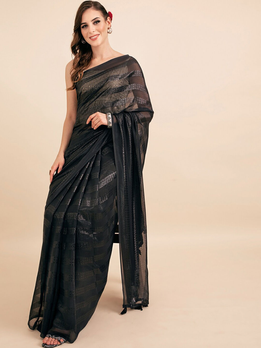 

Sangria Black Poly Georgette Embellished Sequinned Saree, Navy blue