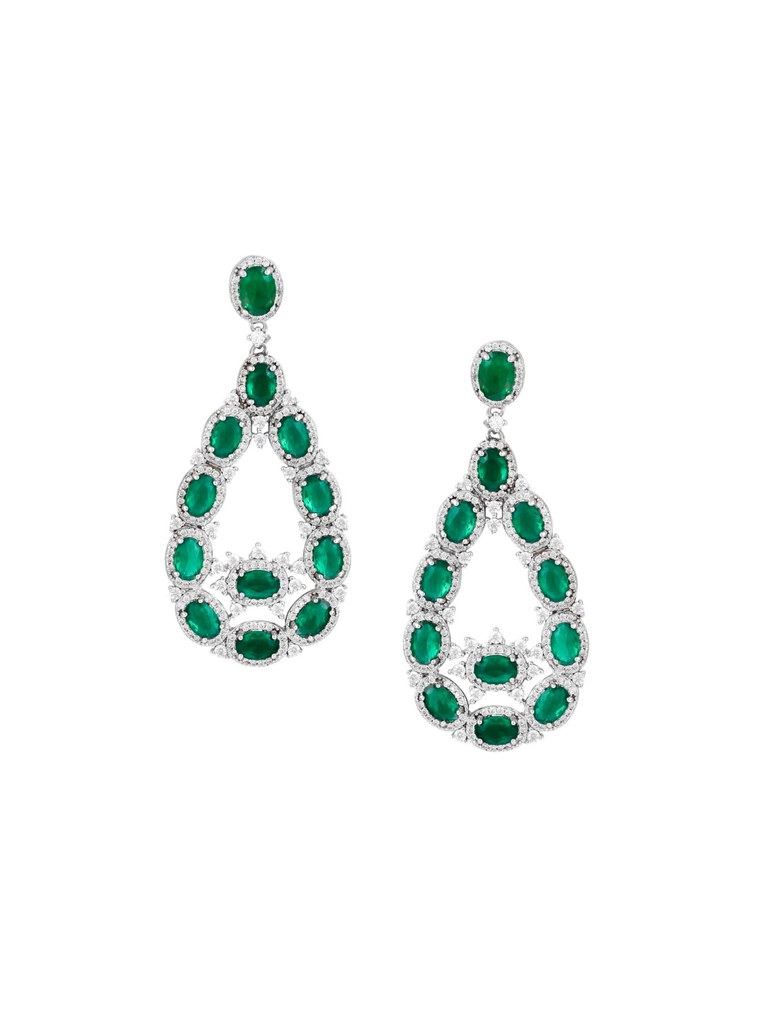 

ZILVER White Classic Studs Earrings