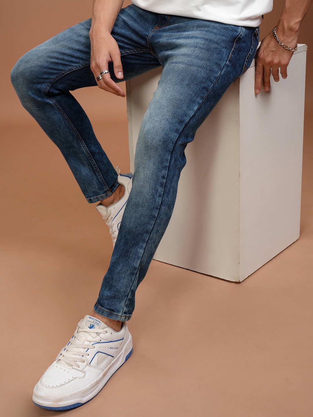 

KETCH Men Blue Skinny Fit Mildly Distressed Heavy Fade Stretchable Jeans 97% Cotton