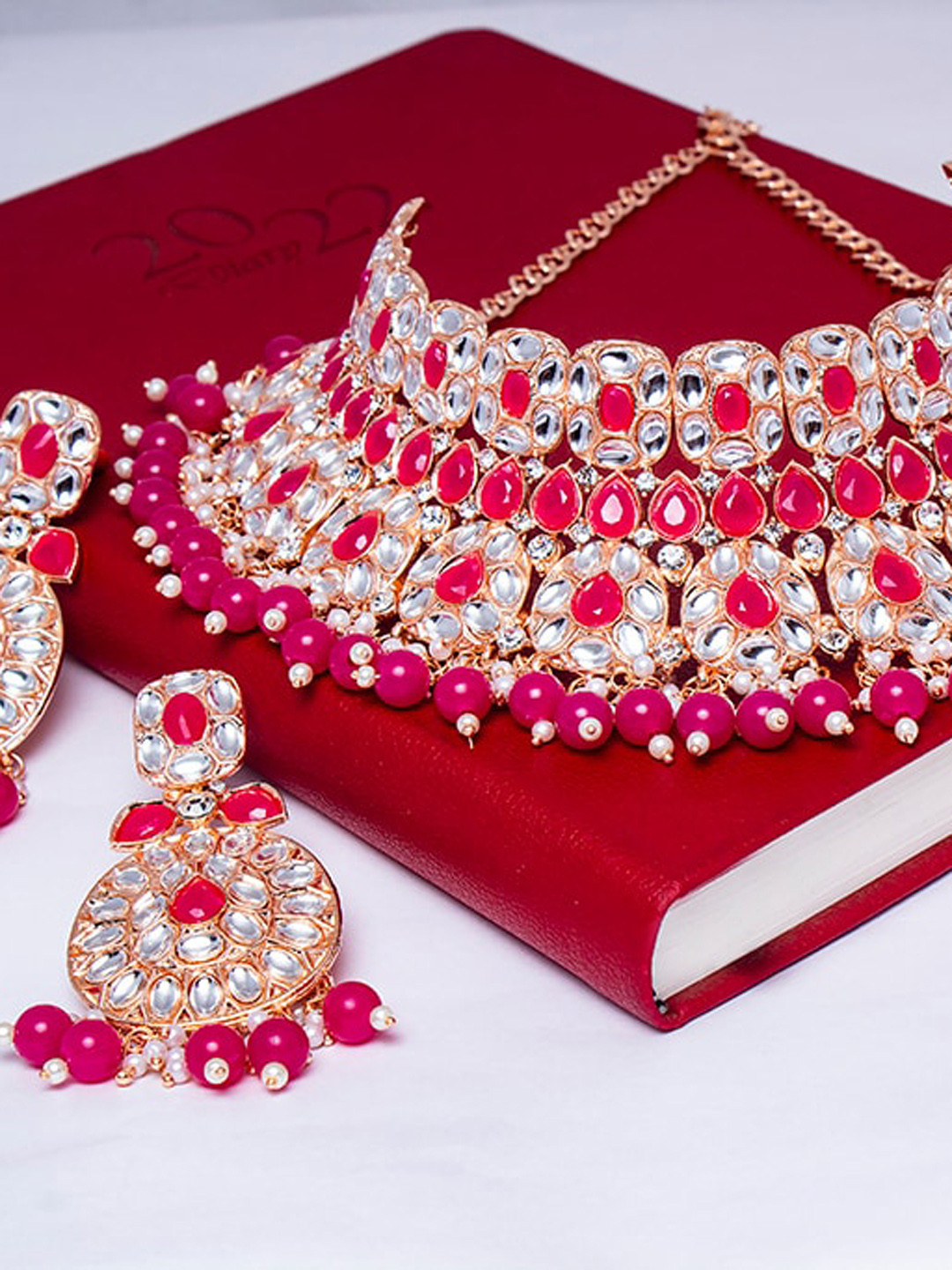 

VATSALYA creation Rose Gold-Plated White & Pink Stone-Studded & Pearl Beaded Jewellery Set