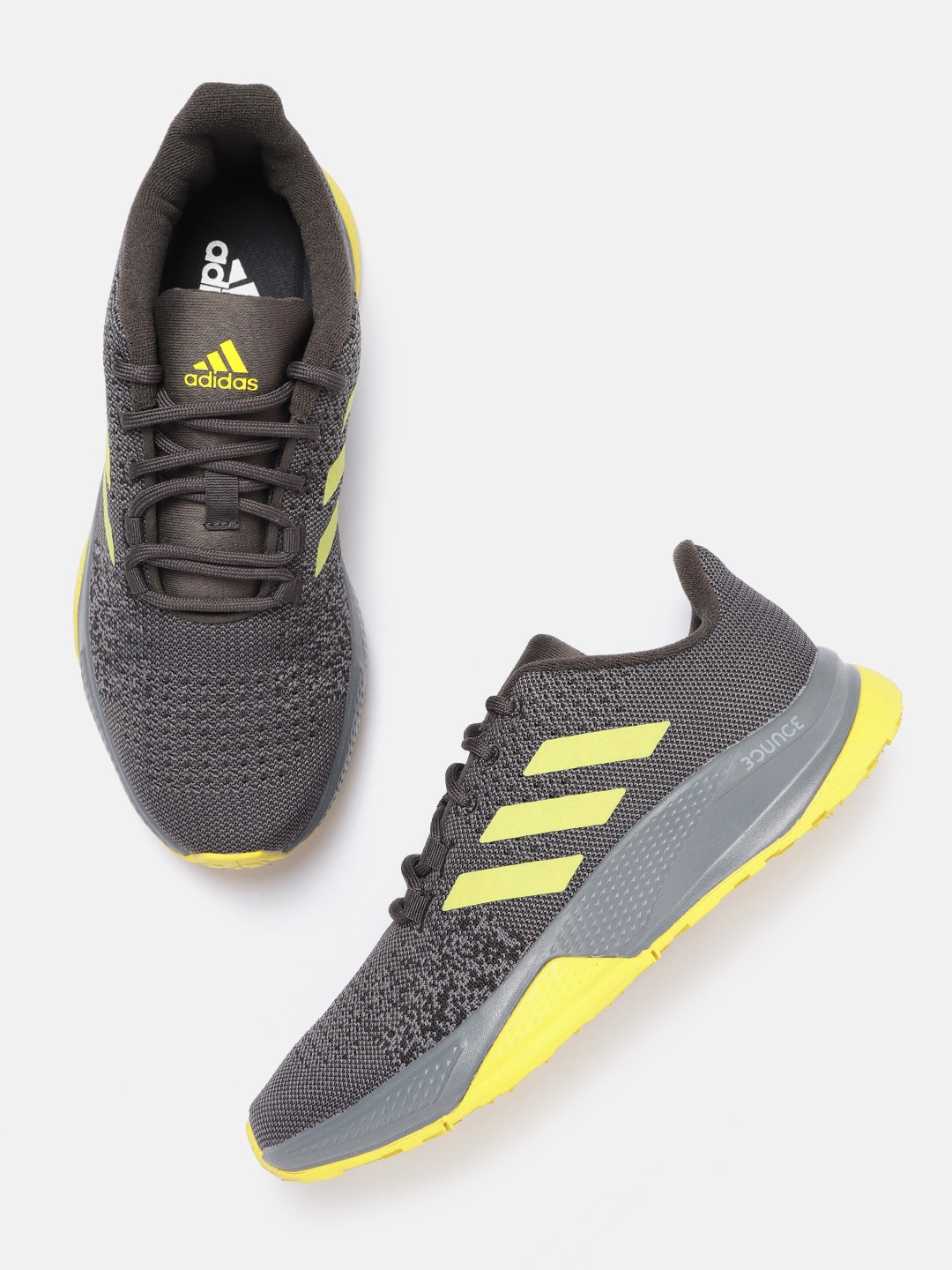 

ADIDAS Men Grey Woven Design SaberrRun Running Shoes
