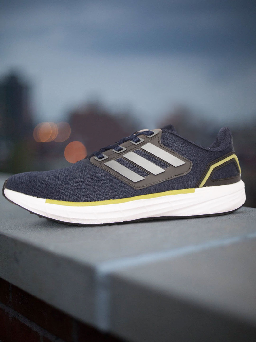 

ADIDAS Men Navy Blue & Grey Woven Design Primierto Running Shoes