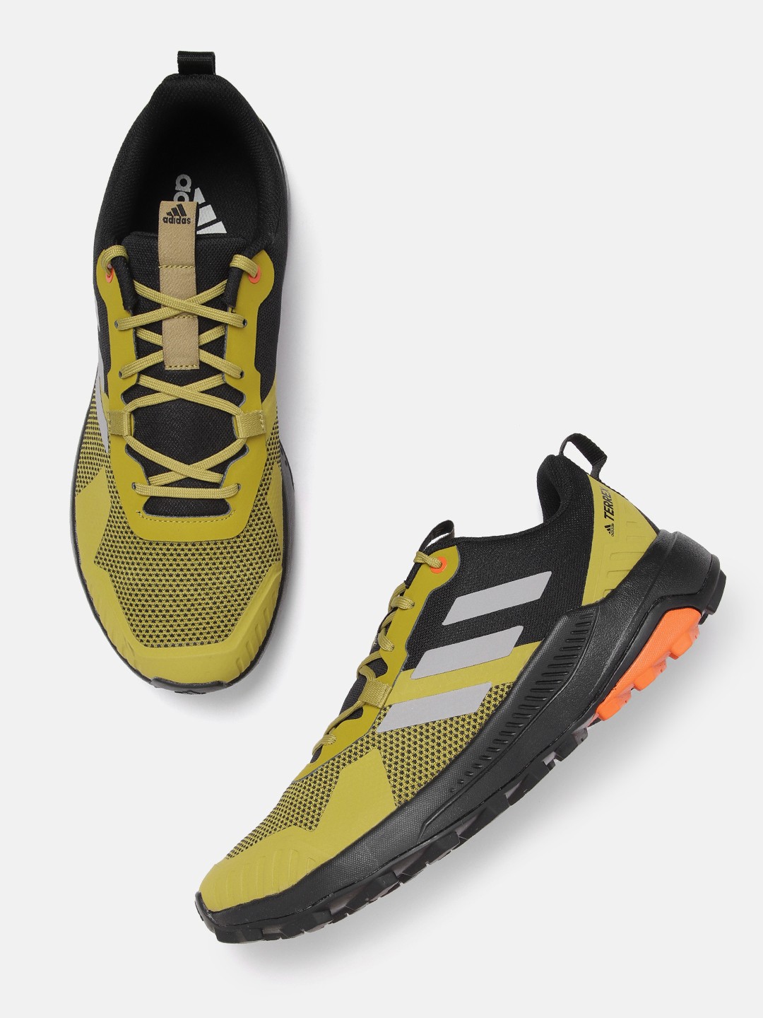 

ADIDAS Men Green & Black Woven Design Adiaxis Trekking Shoes