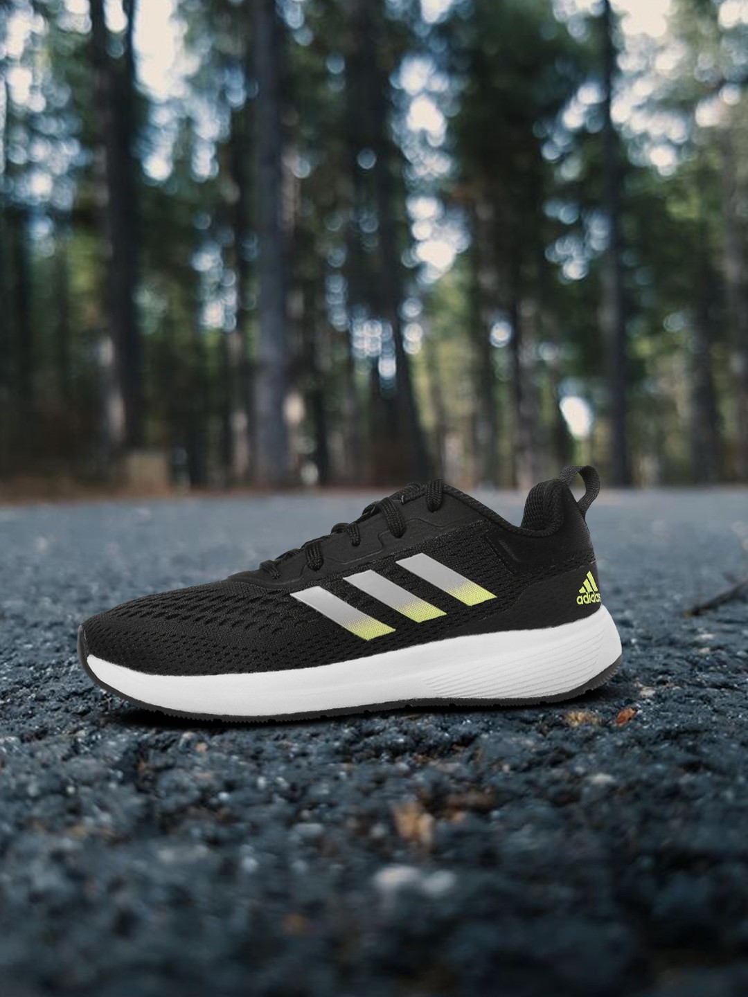 

ADIDAS Men Black Solid Woven Design Dezmer Running Shoes