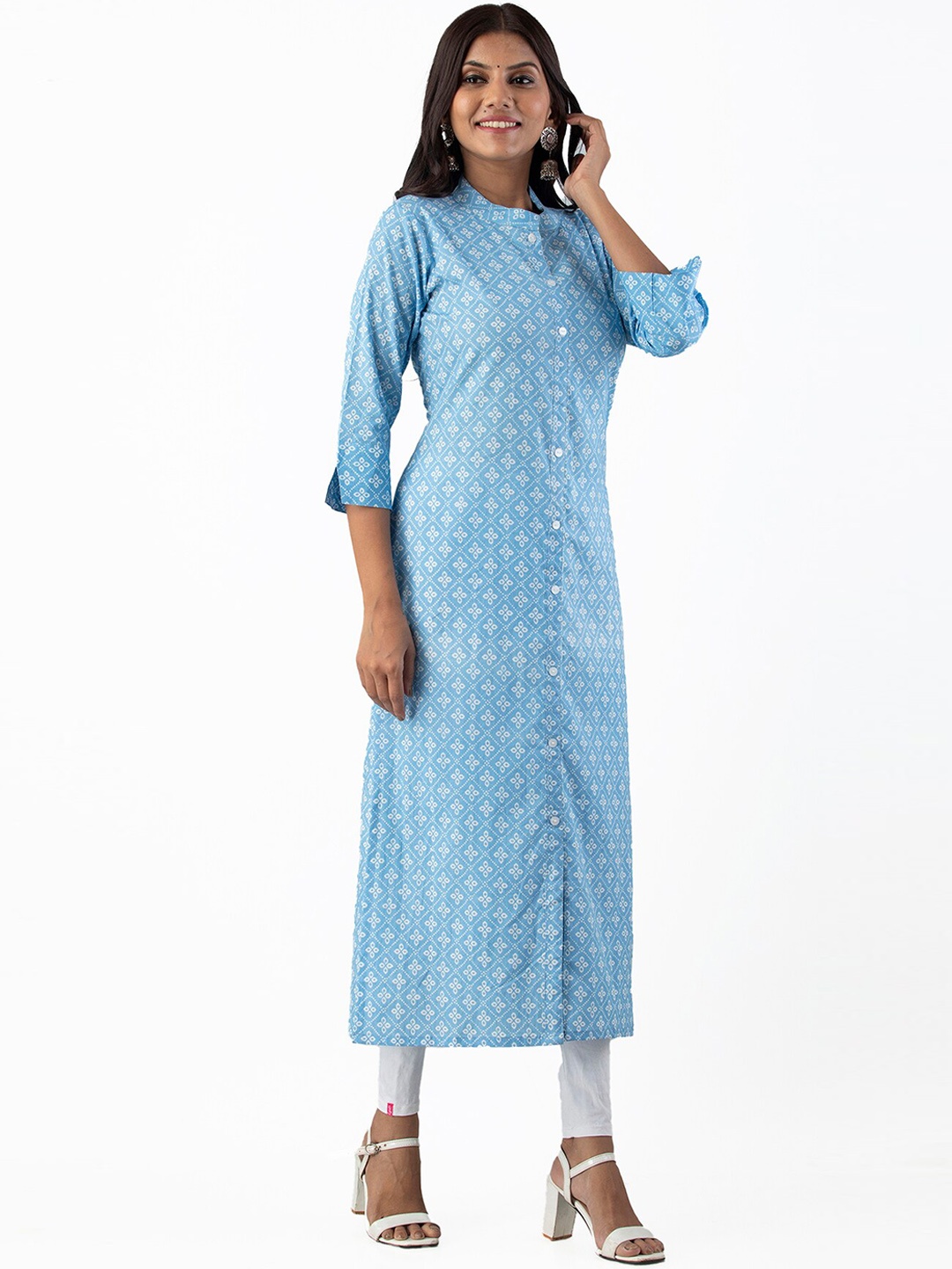

KALINI Women Blue Geometric Thread Work Kurta