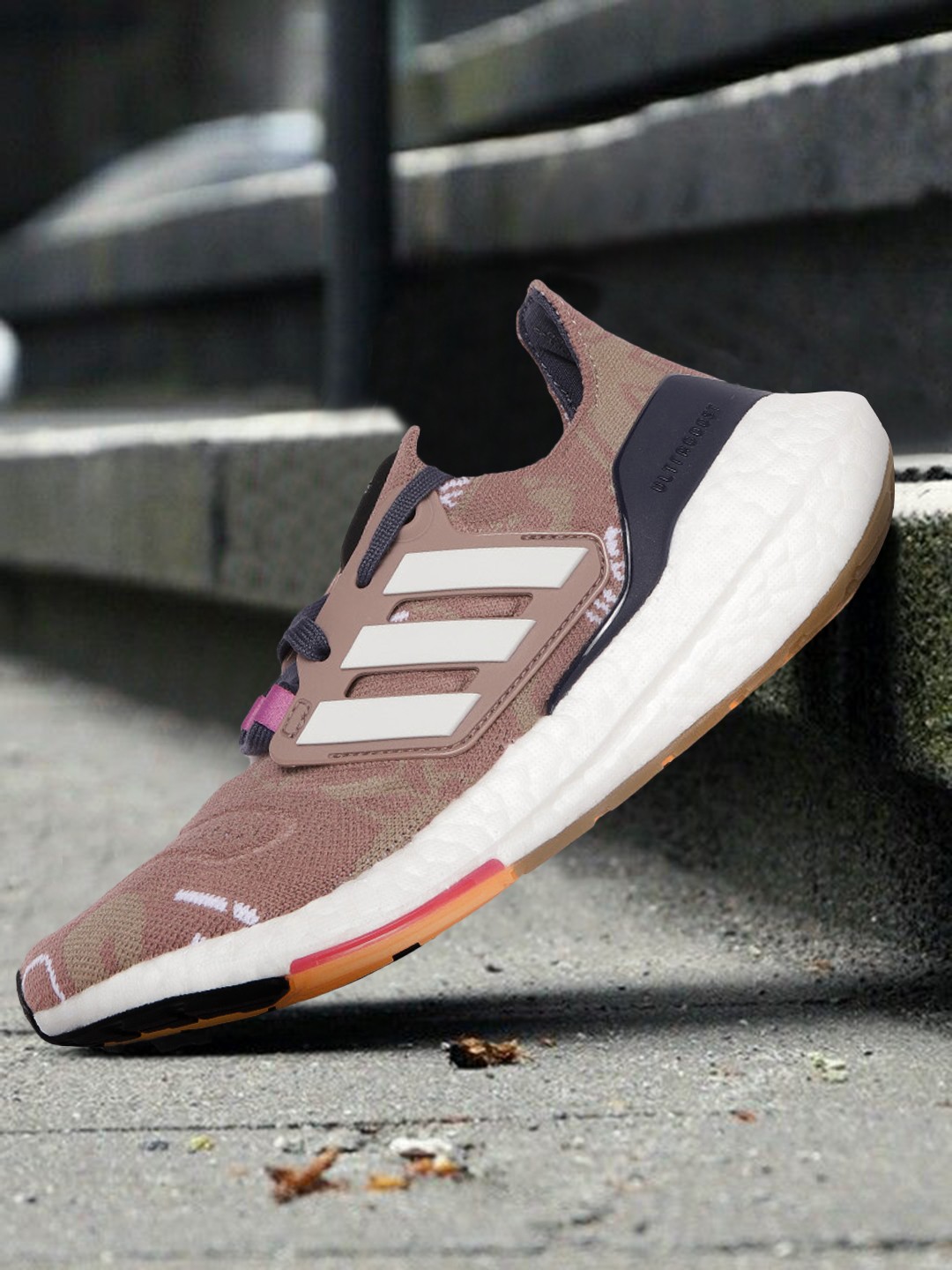 

ADIDAS Women Rose Woven Design Textile Ultraboost 22 Running Shoes