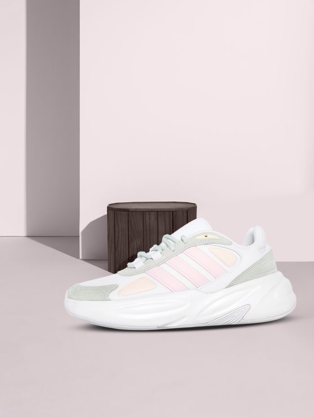 

ADIDAS Women White & Mint Green OZ-Takedown Running Shoes