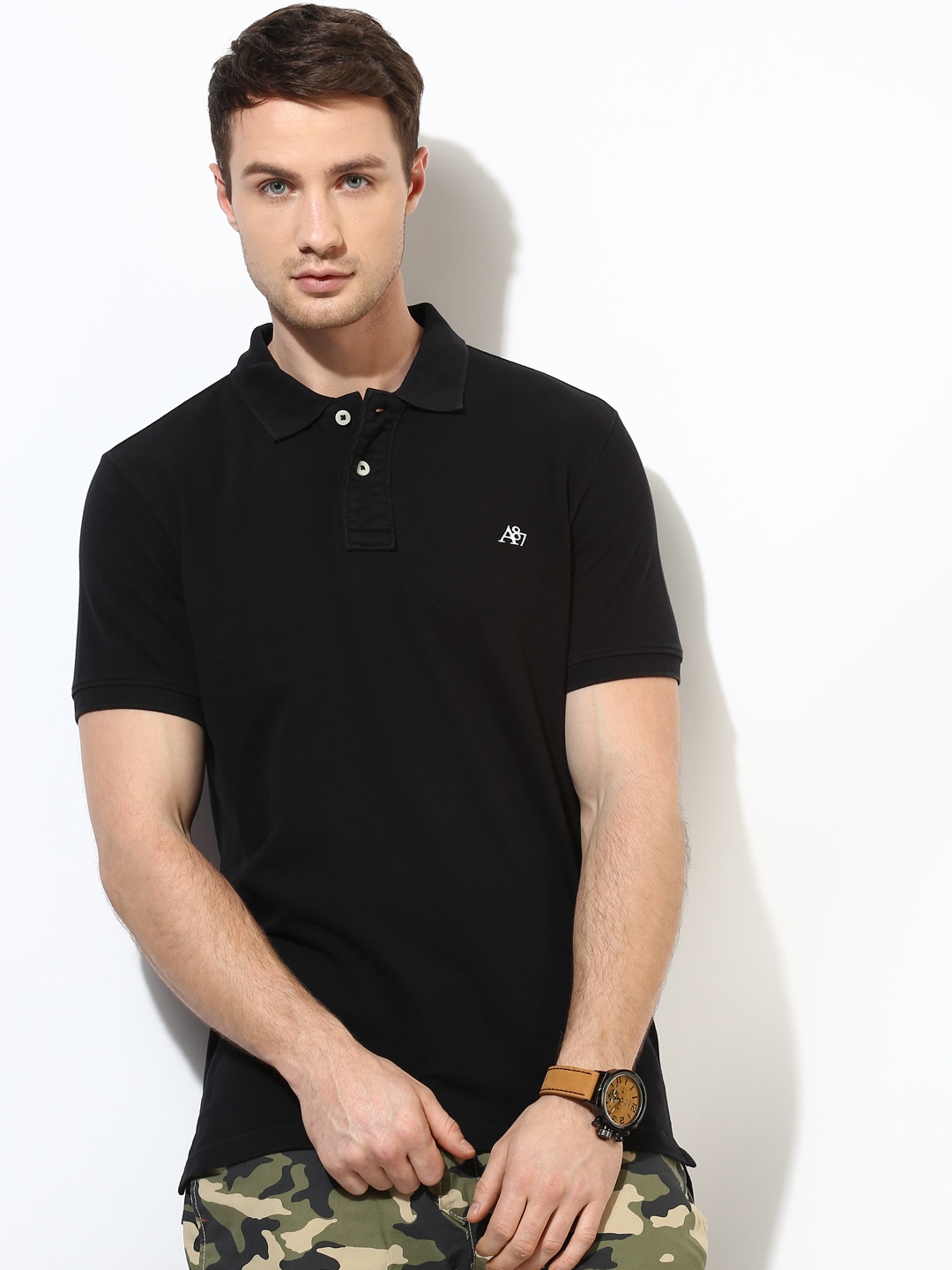 

Aeropostale Men Black Solid Polo Collar Pure Cotton T-shirt