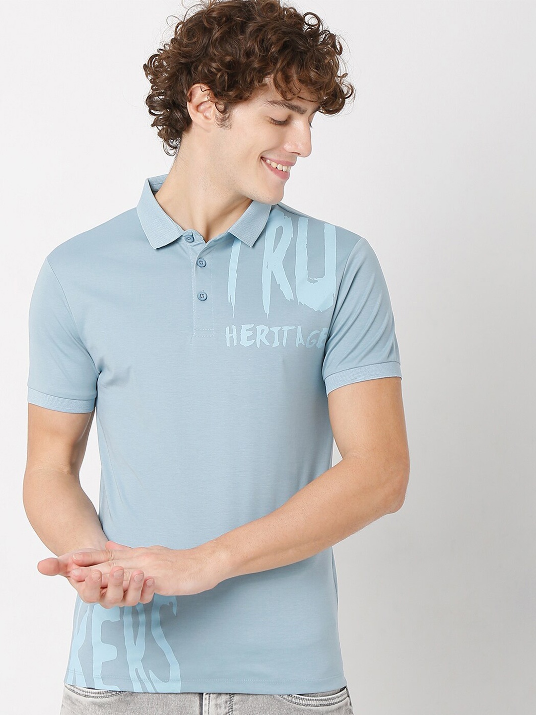 

Rex Straut Jeans Men Blue Typography Printed Polo Collar Slim Fit Cotton T-shirt