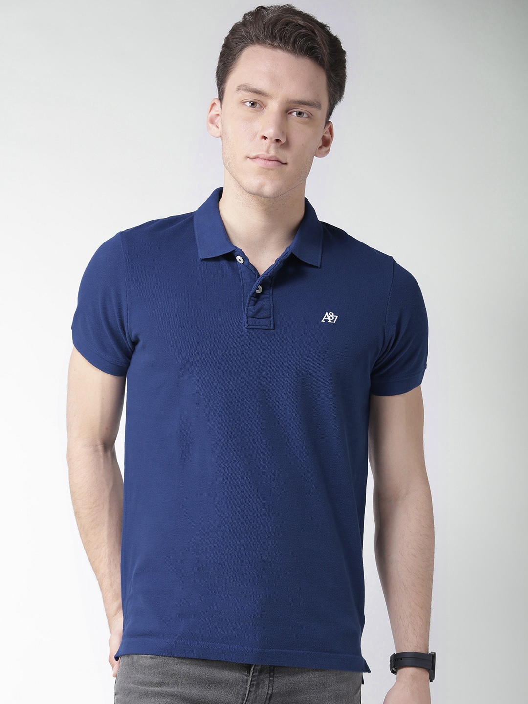 

Aeropostale Men Blue Solid Polo Pure Cotton T-shirt