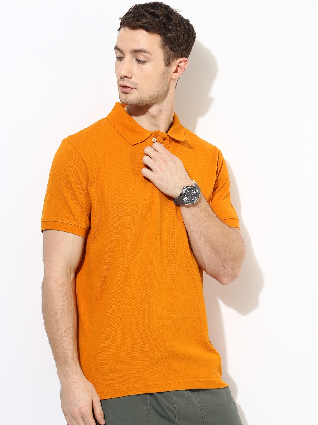 

Aeropostale Men Orange Solid Polo Collar T-shirt